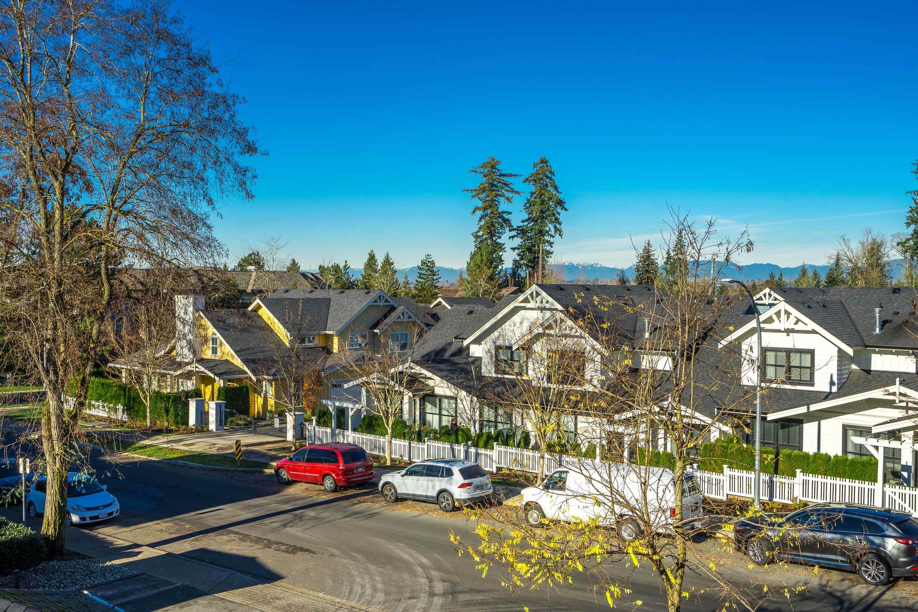 304 22022 49 AVENUE, #304