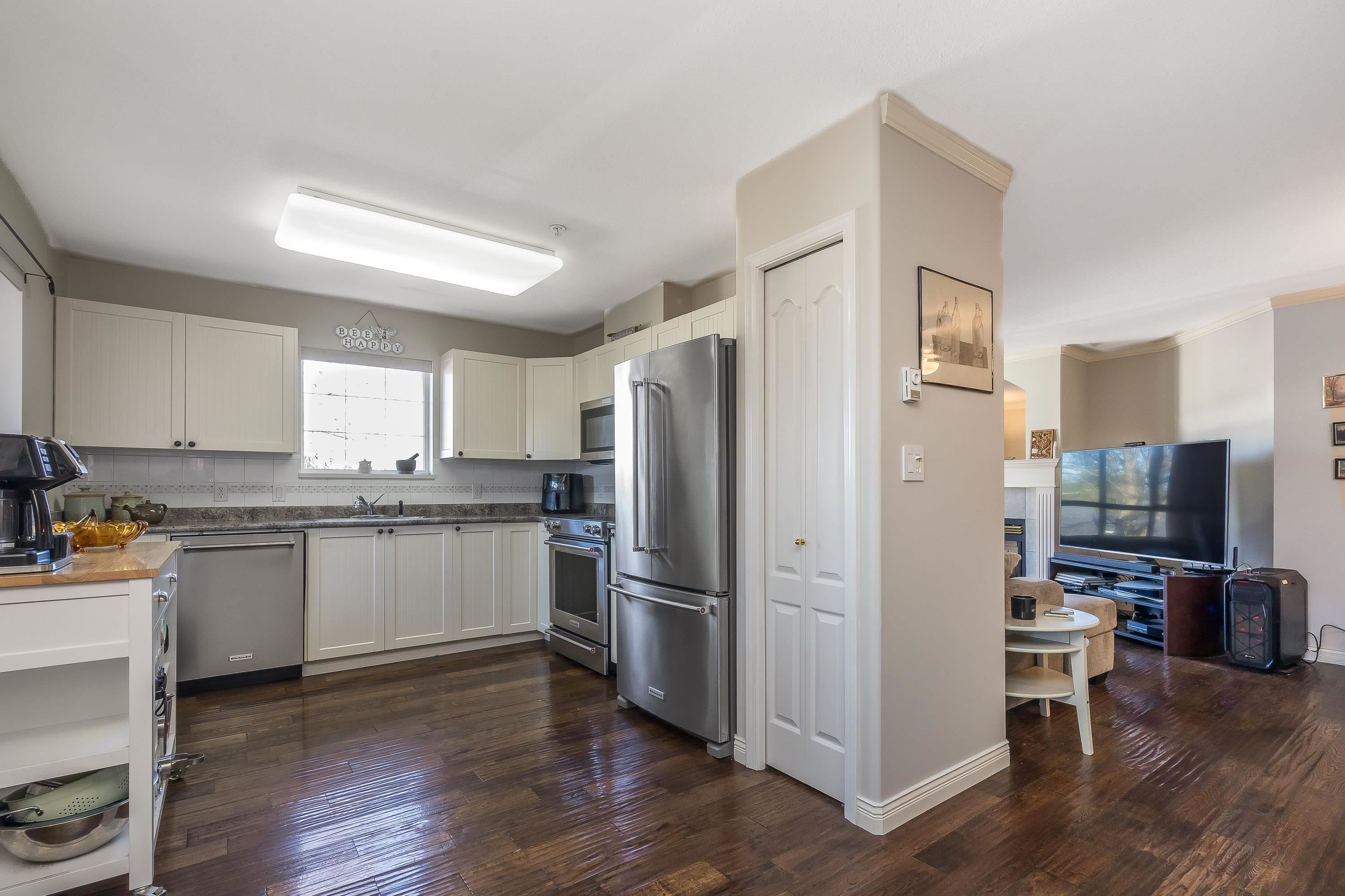 304 22022 49 AVENUE, #304