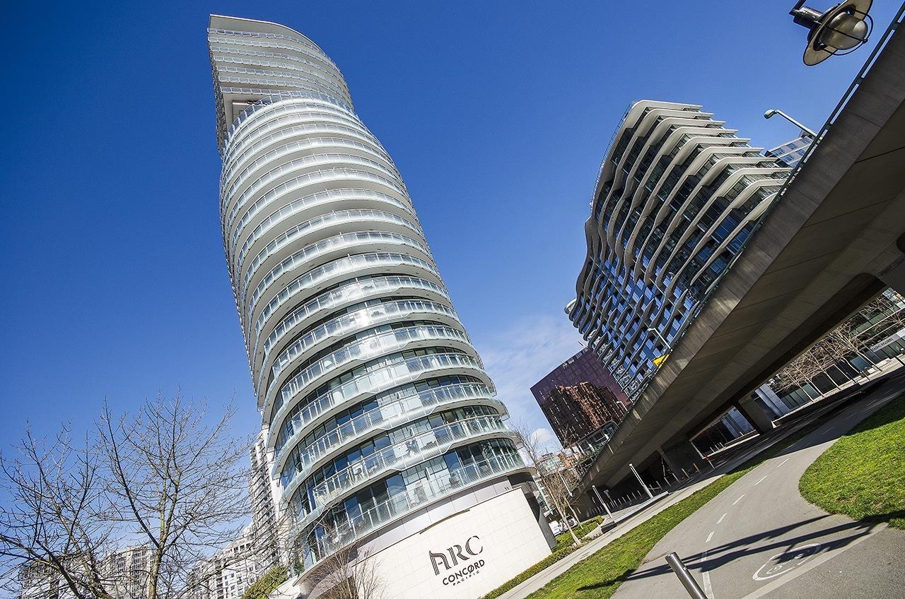 2416 89 NELSON STREET, #2416