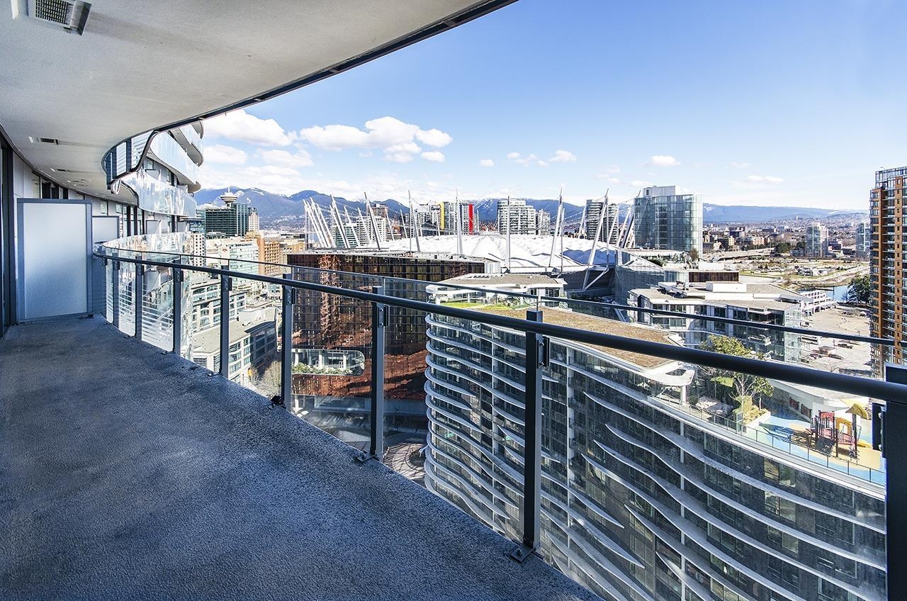 2416 89 NELSON STREET, #2416