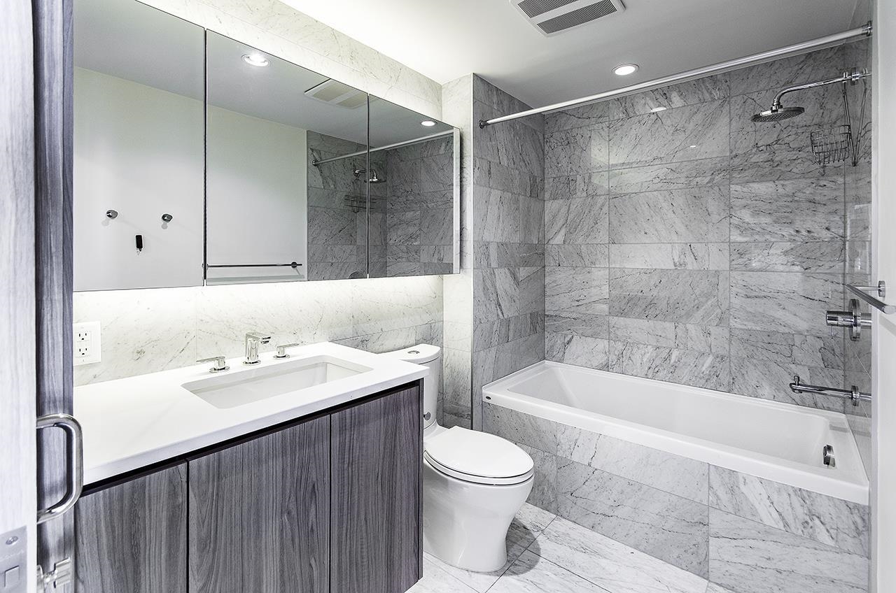 2416 89 NELSON STREET, #2416