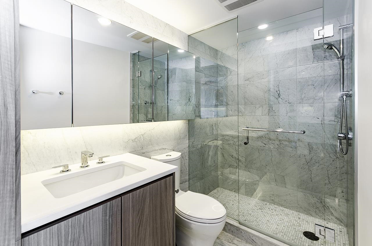 2416 89 NELSON STREET, #2416
