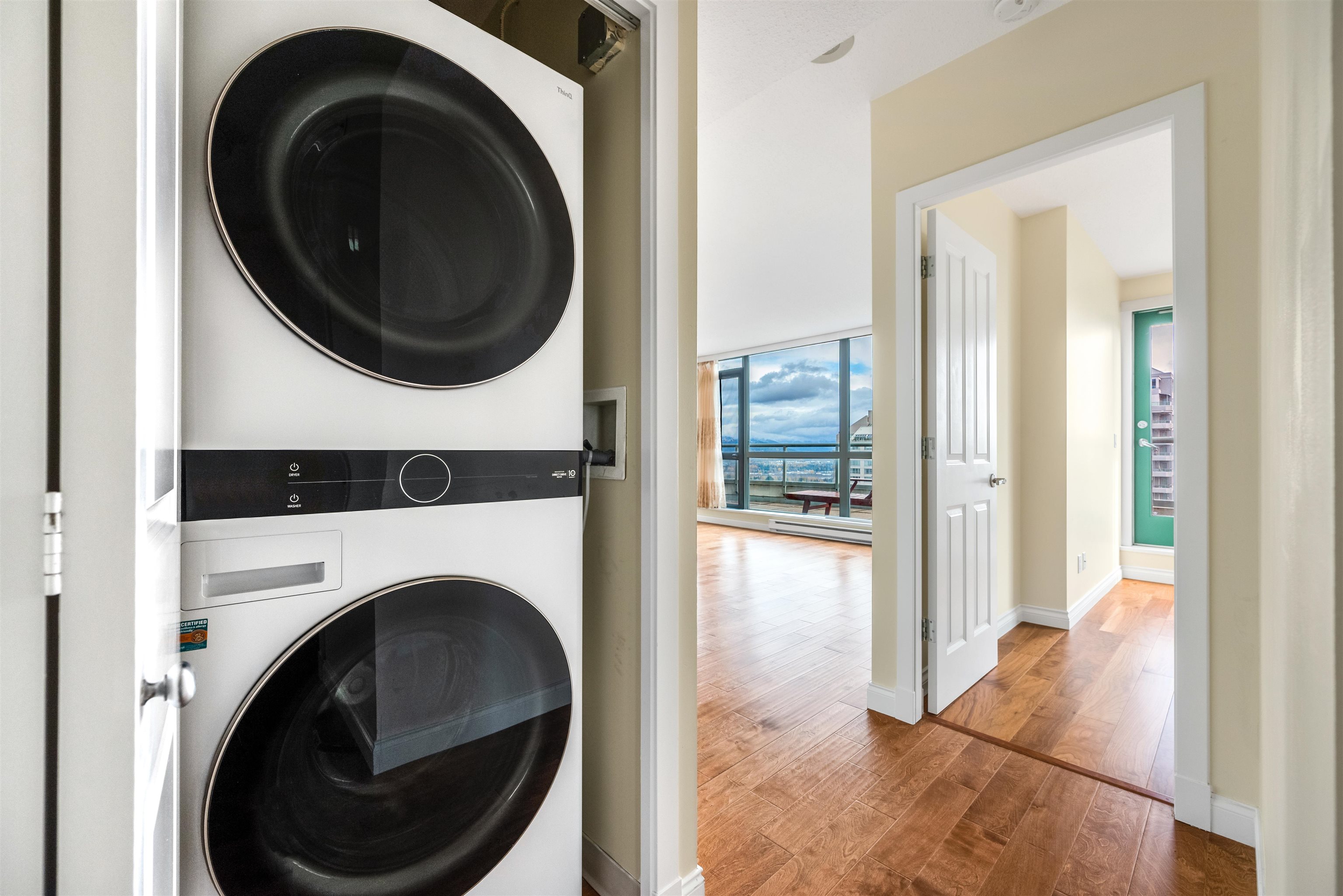 1702 4788 HAZEL STREET, #1702
