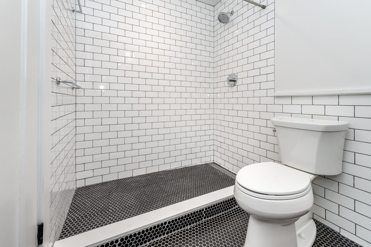 303 2930 CAMBIE STREET, #303