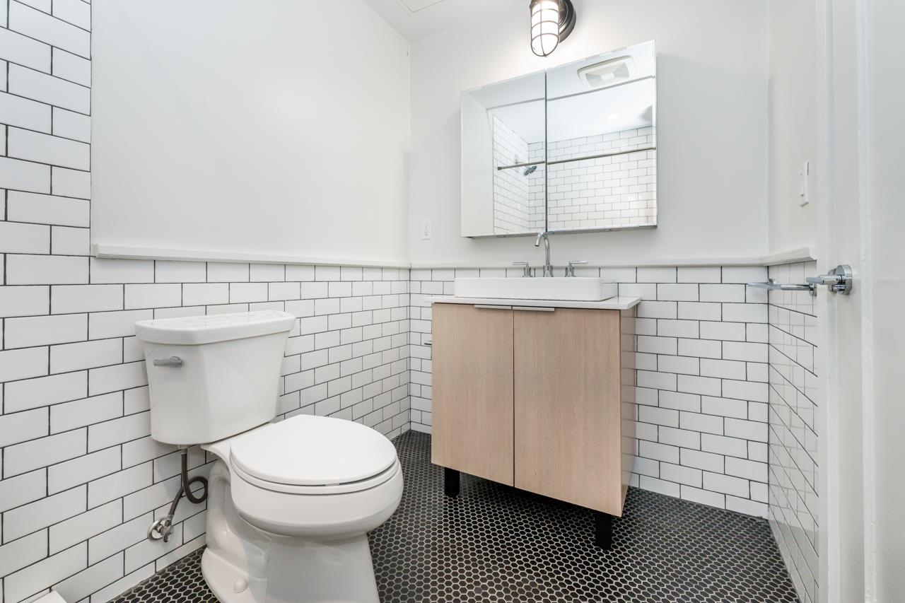 303 2930 CAMBIE STREET, #303
