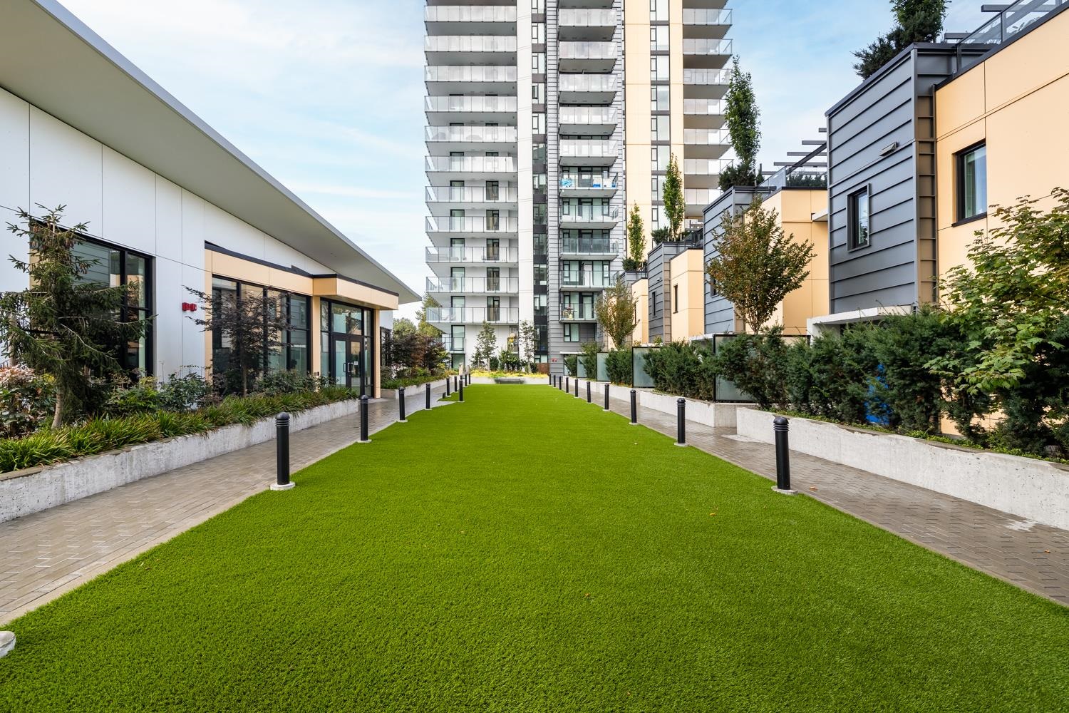 304 1471 HUNTER STREET, #304