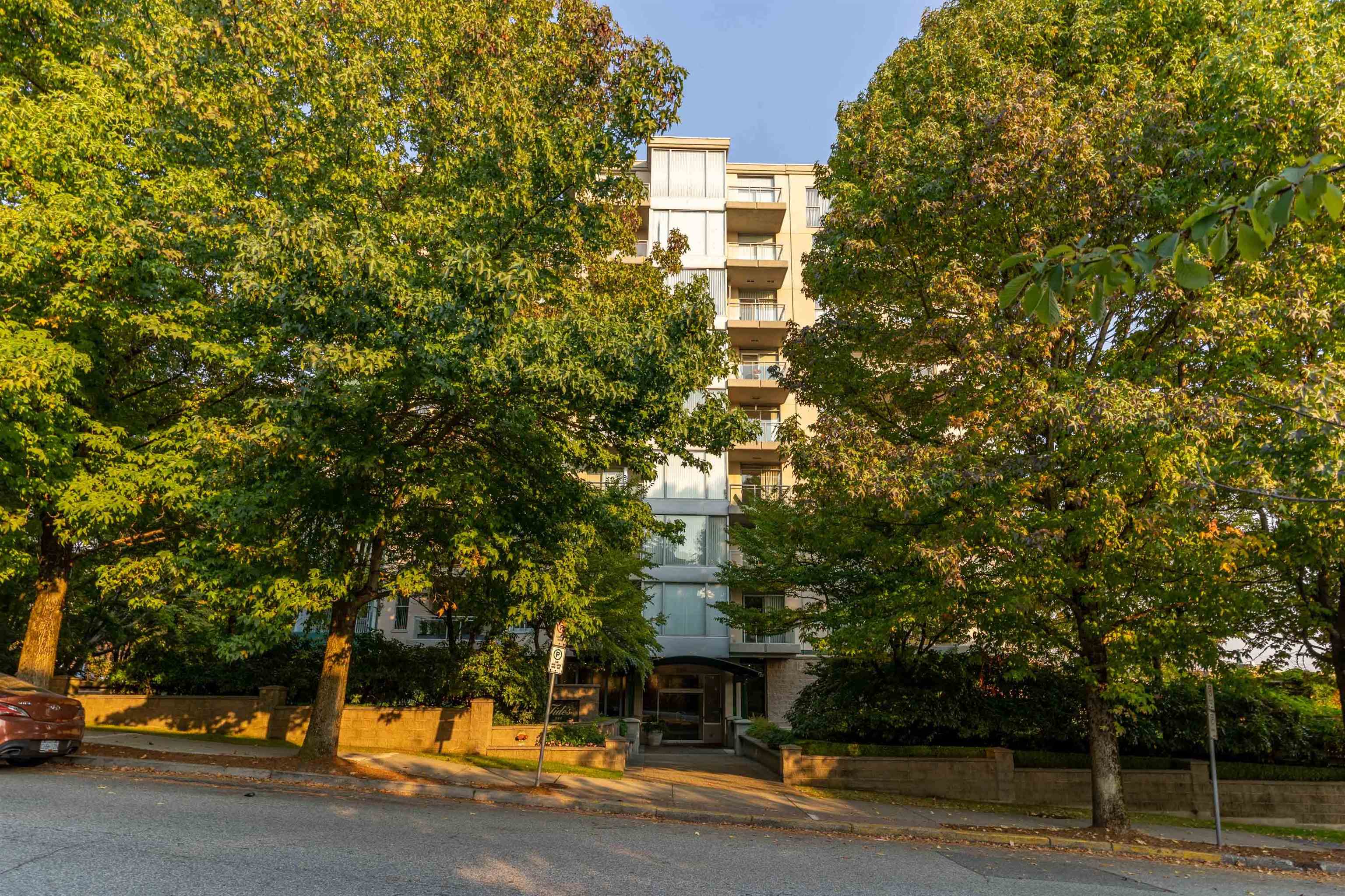 601 588 16TH STREET, #601