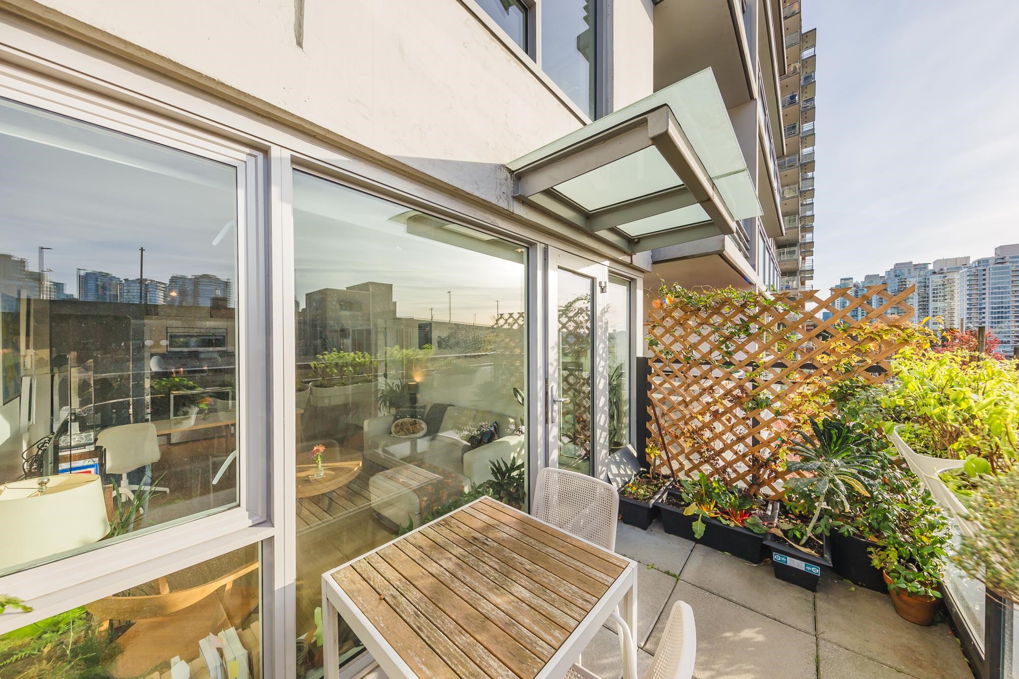603 188 KEEFER STREET, #603