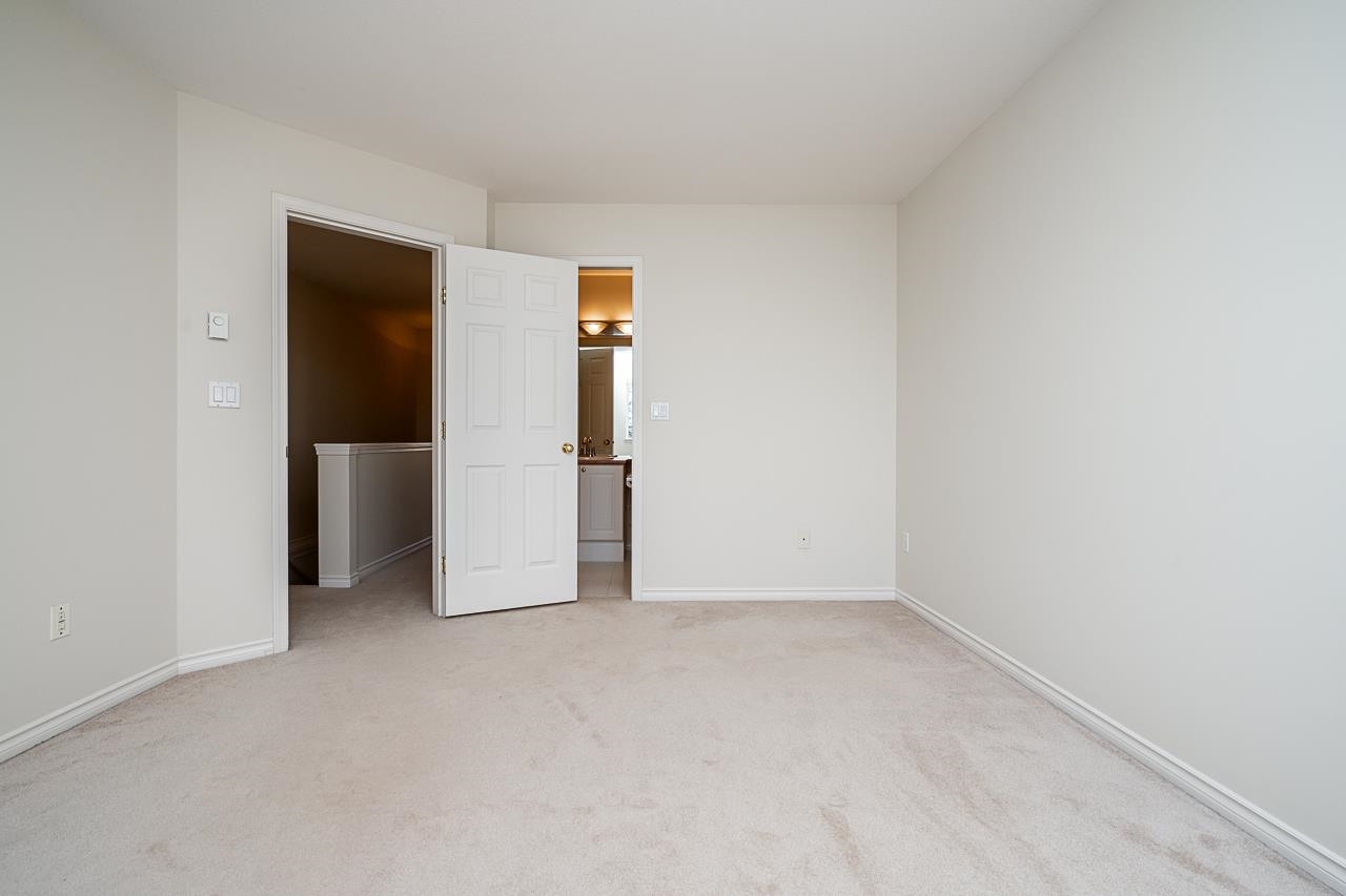 21 14877 58 AVENUE, #21