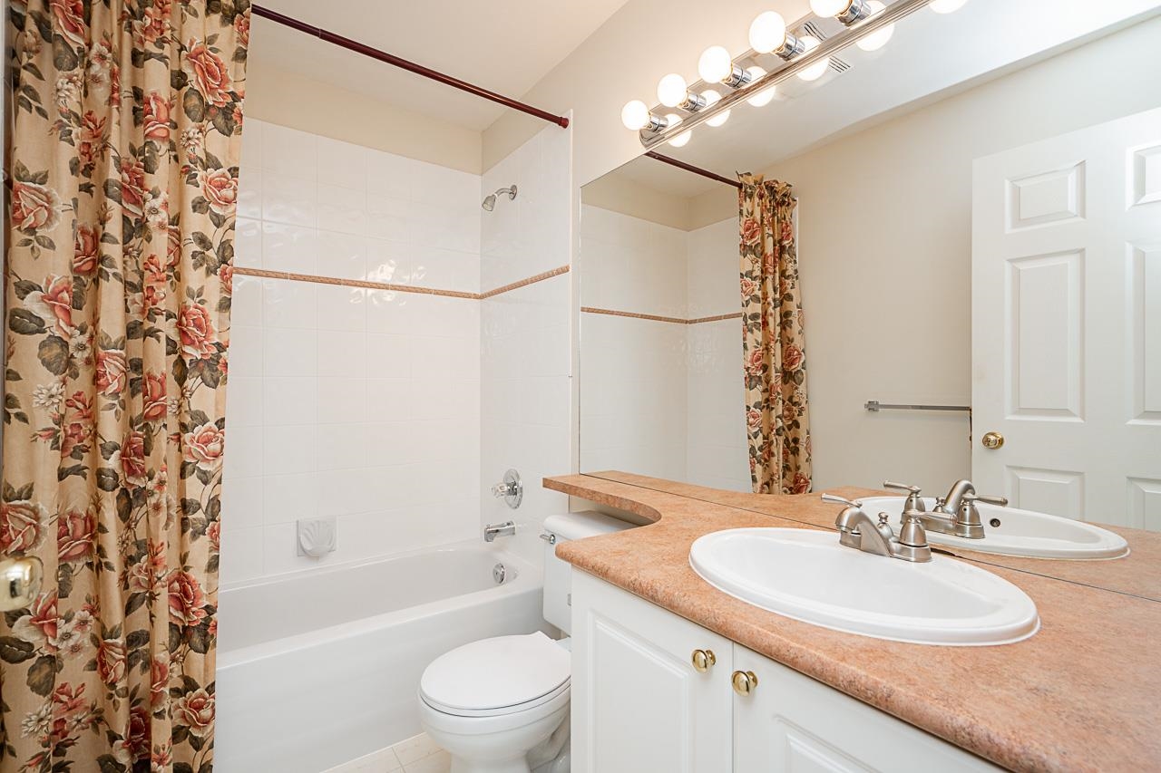 21 14877 58 AVENUE, #21