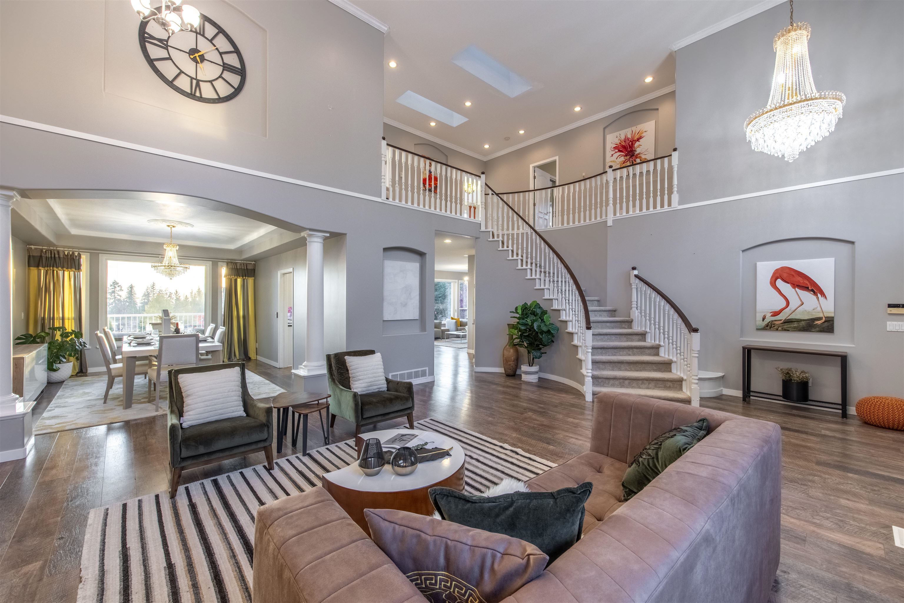 2566 DIAMOND CRESCENT