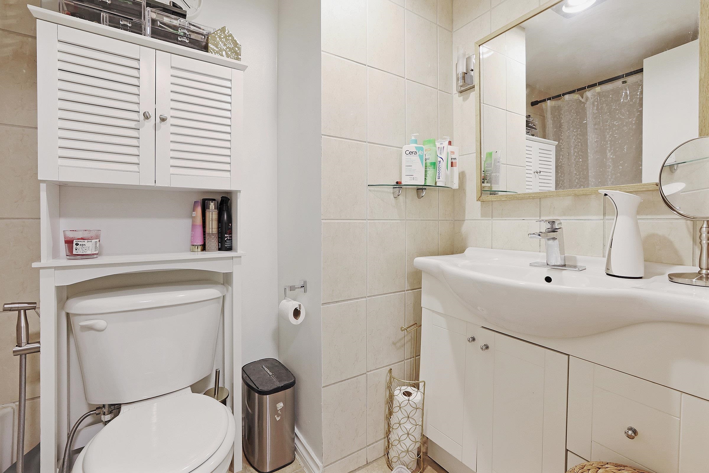 304 925 W 10TH AVENUE, #304