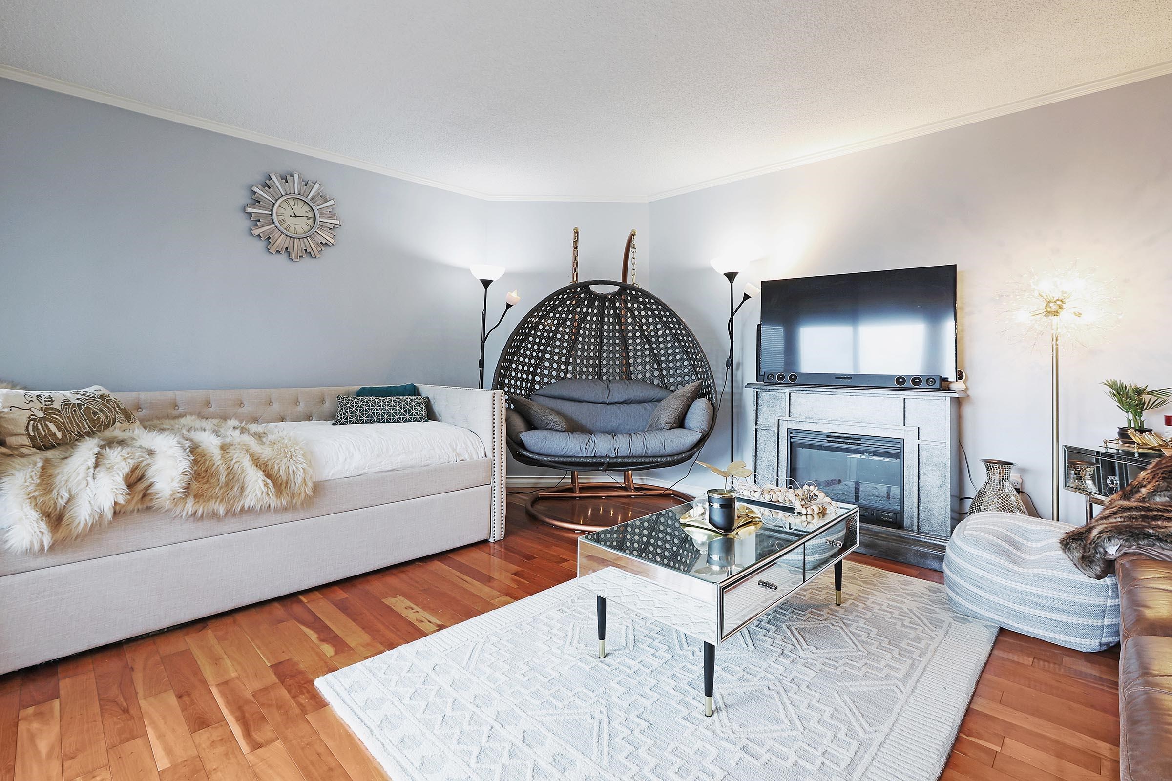 304 925 W 10TH AVENUE, #304