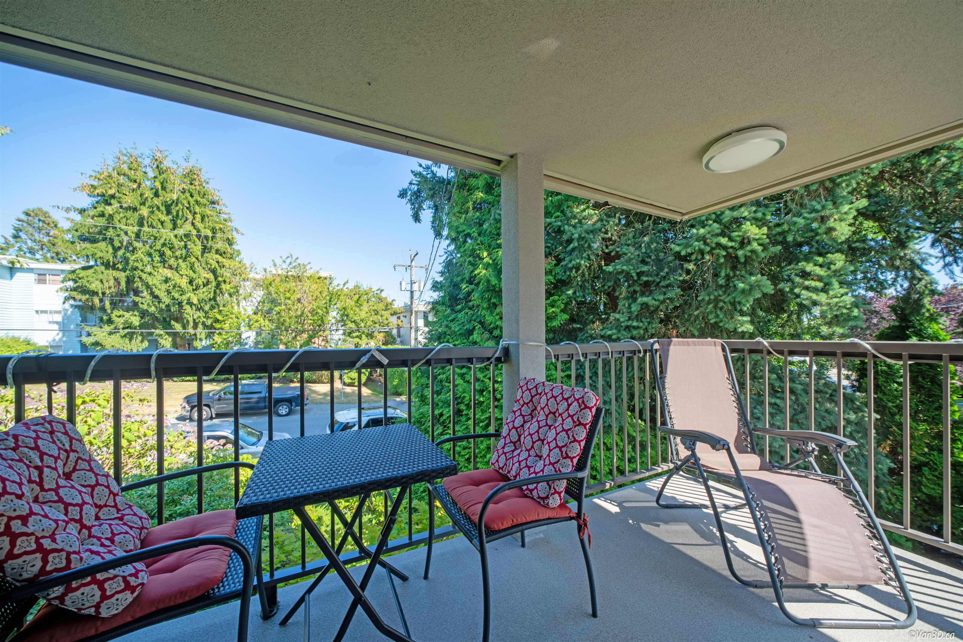 206 1355 FIR STREET, #206