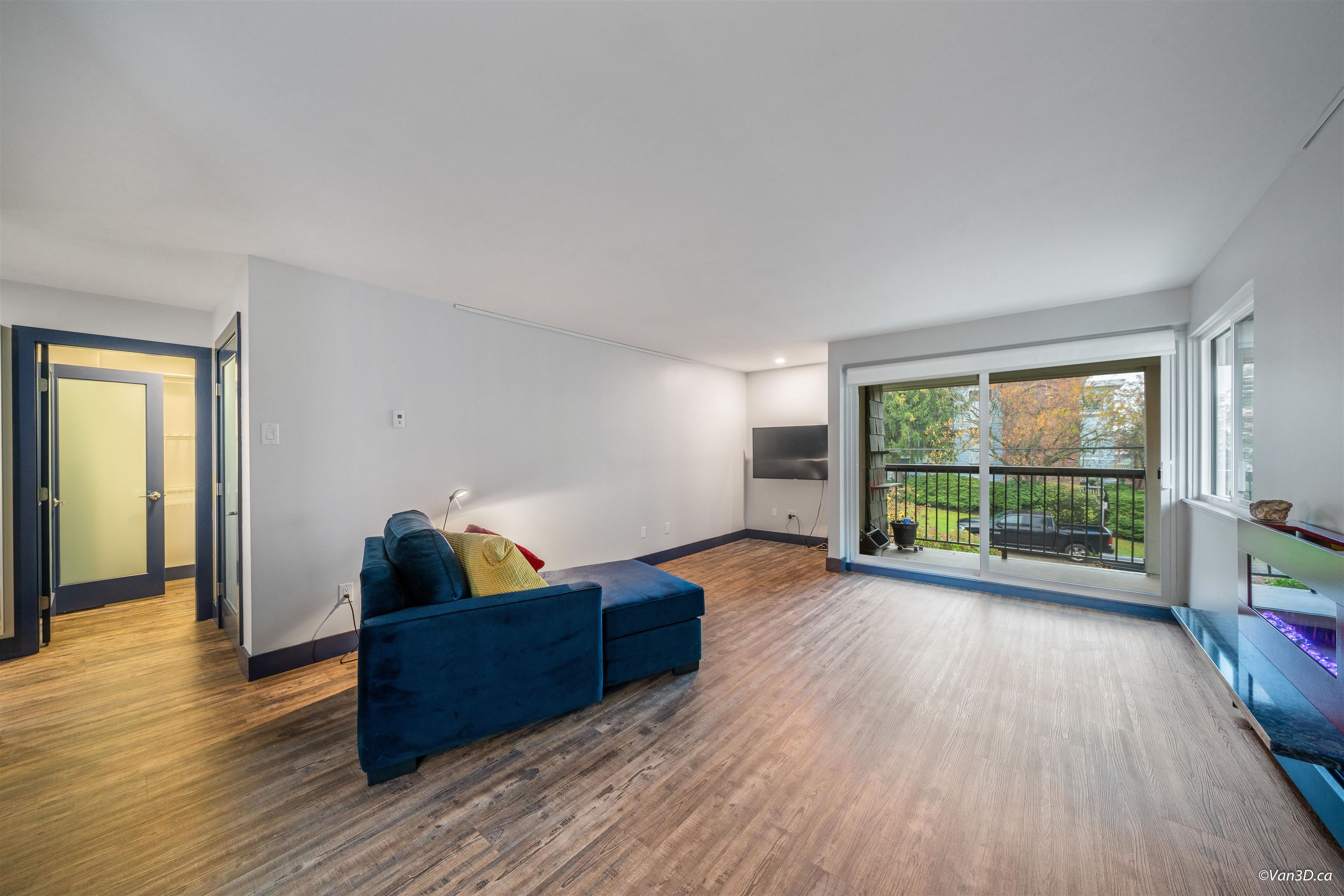 206 1355 FIR STREET, #206