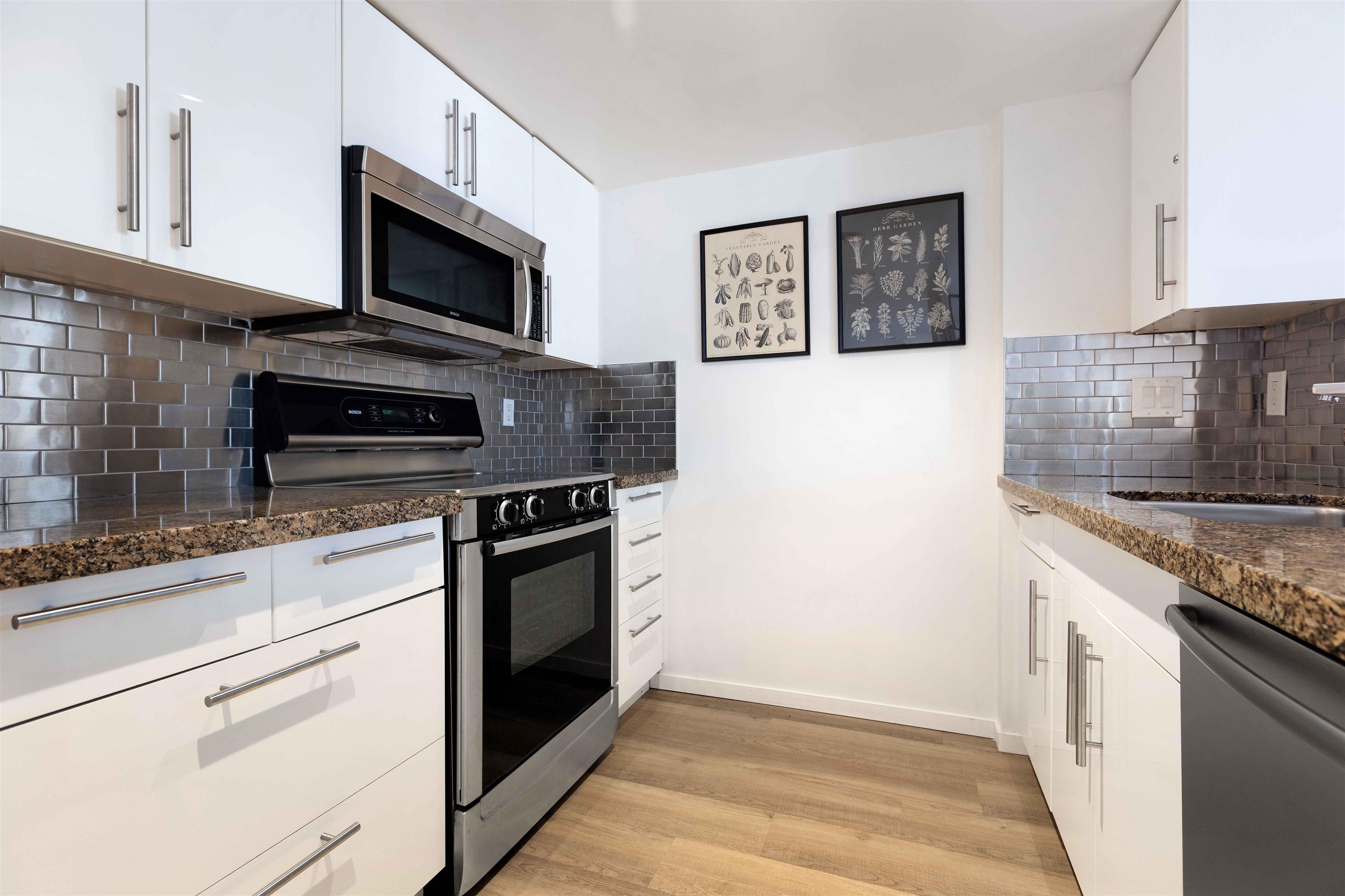 1601 183 KEEFER PLACE, #1601