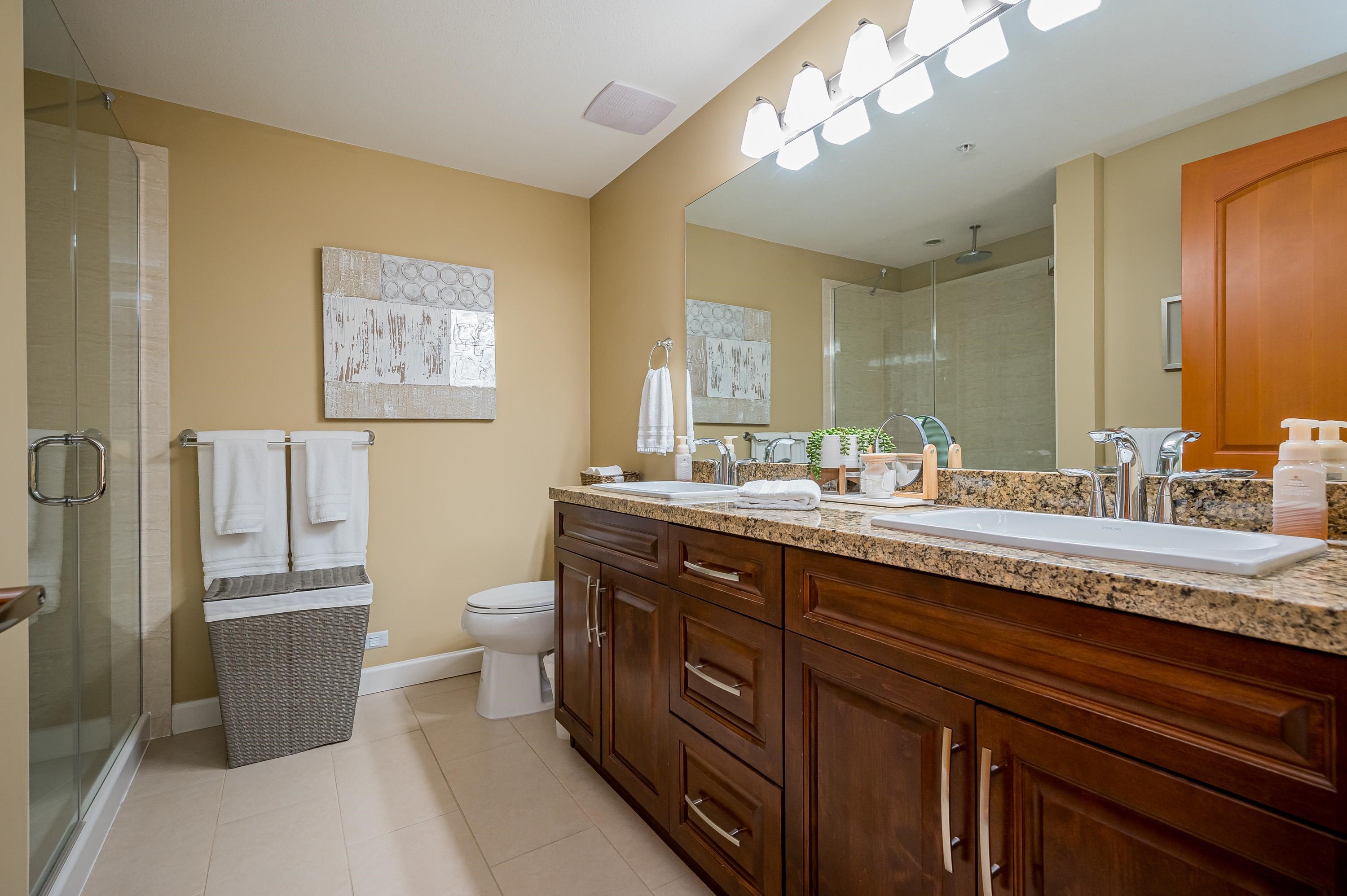 427 8288 207A STREET, #427