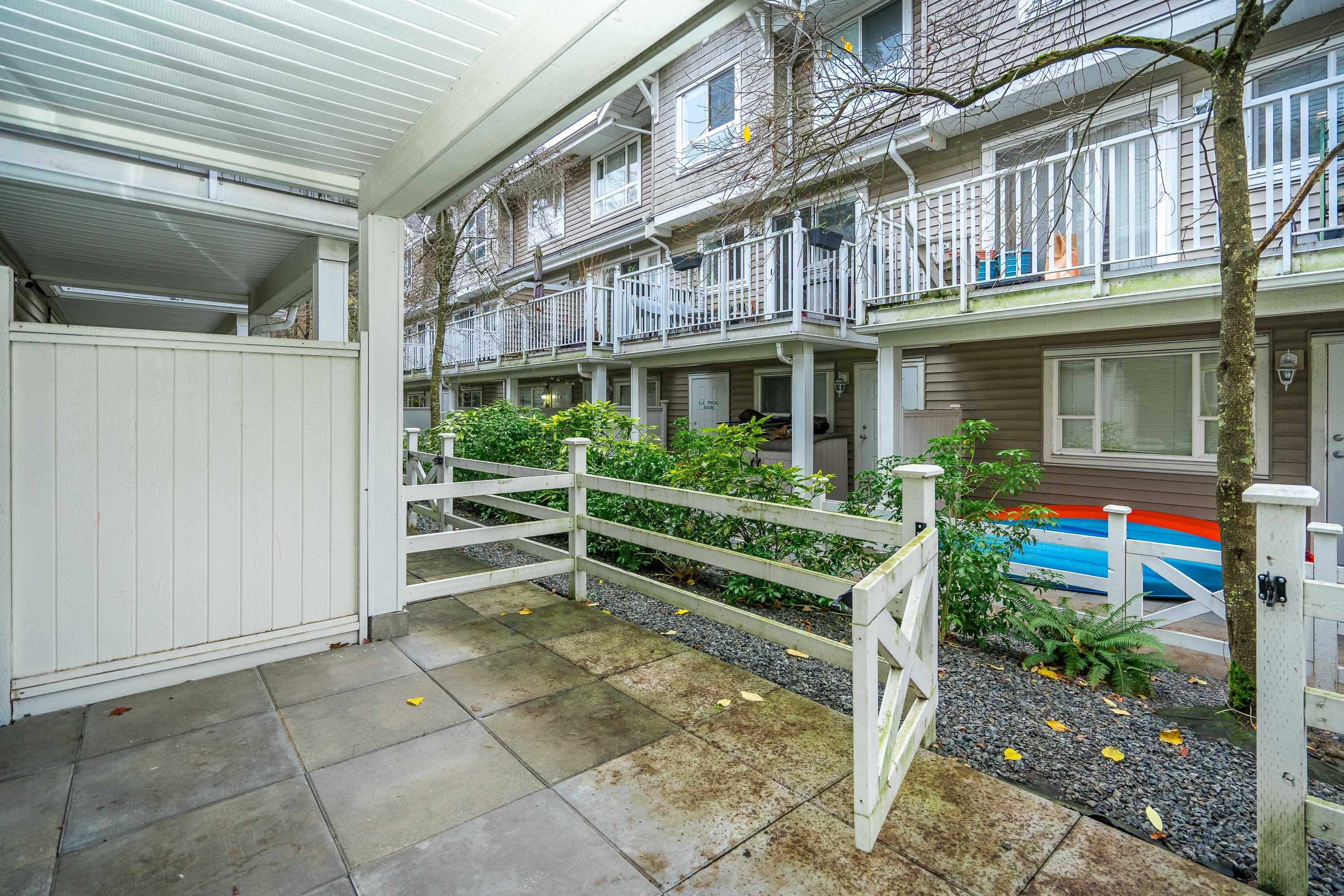 7 5255 201A STREET, #7