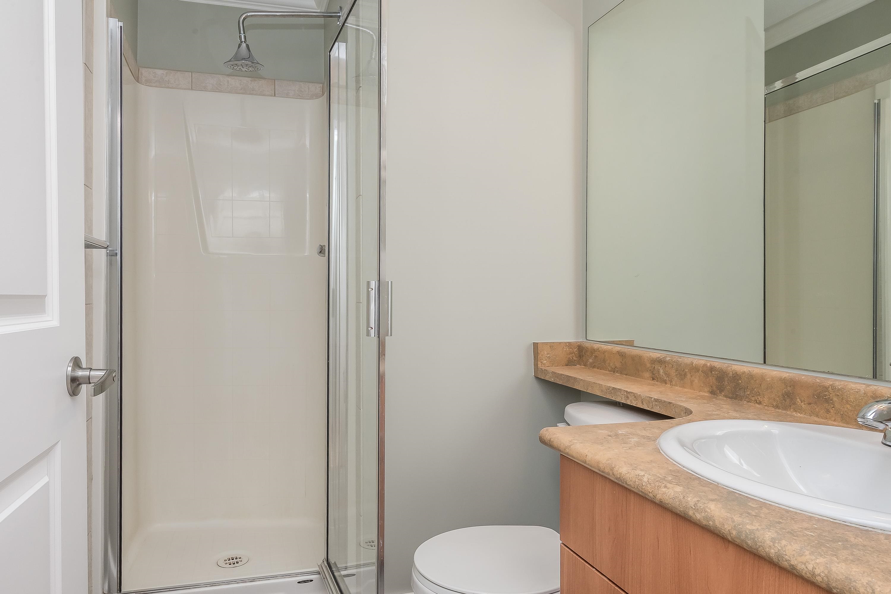 7 5255 201A STREET, #7