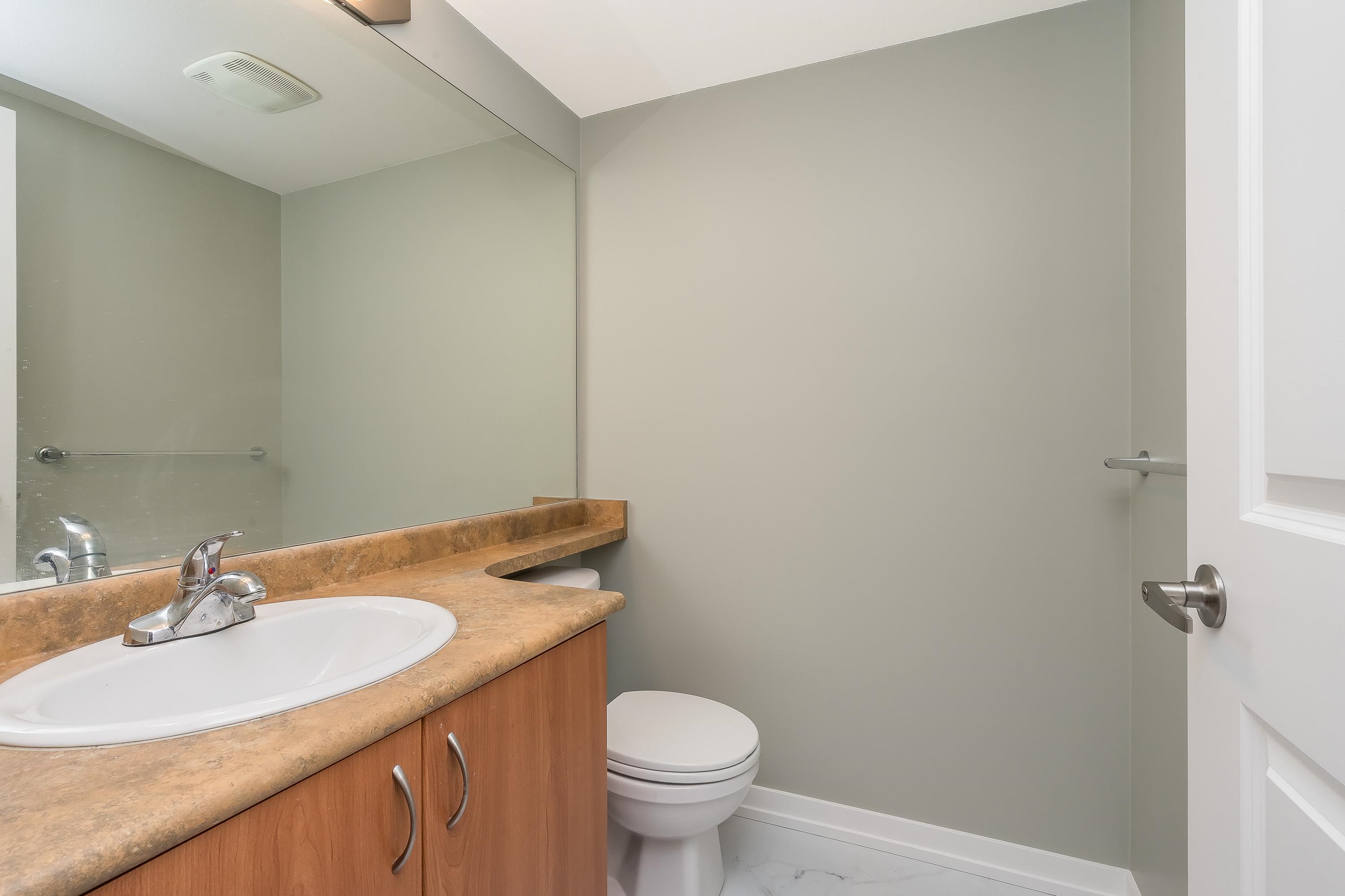 7 5255 201A STREET, #7