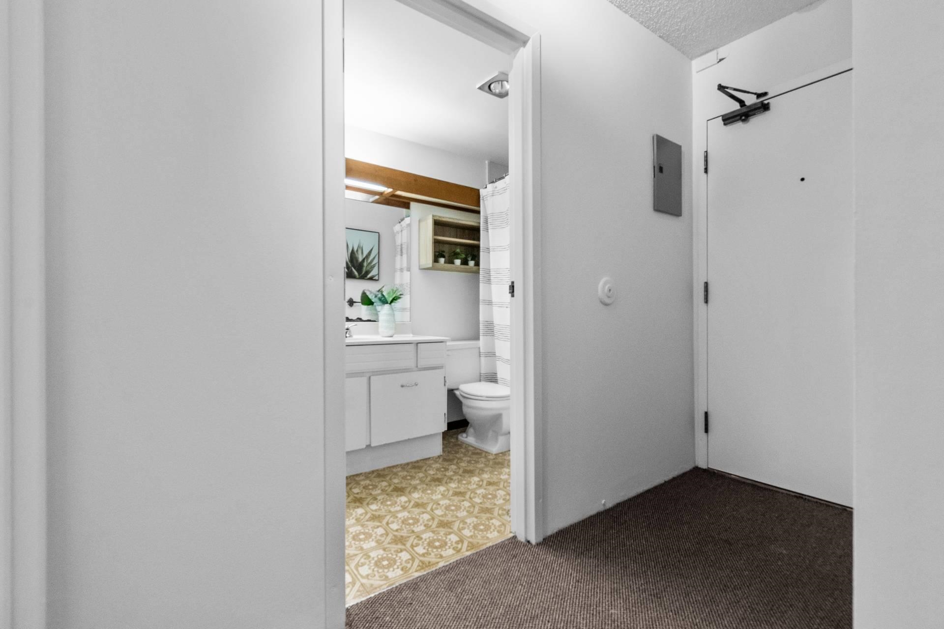 332 7377 SALISBURY AVENUE, #332