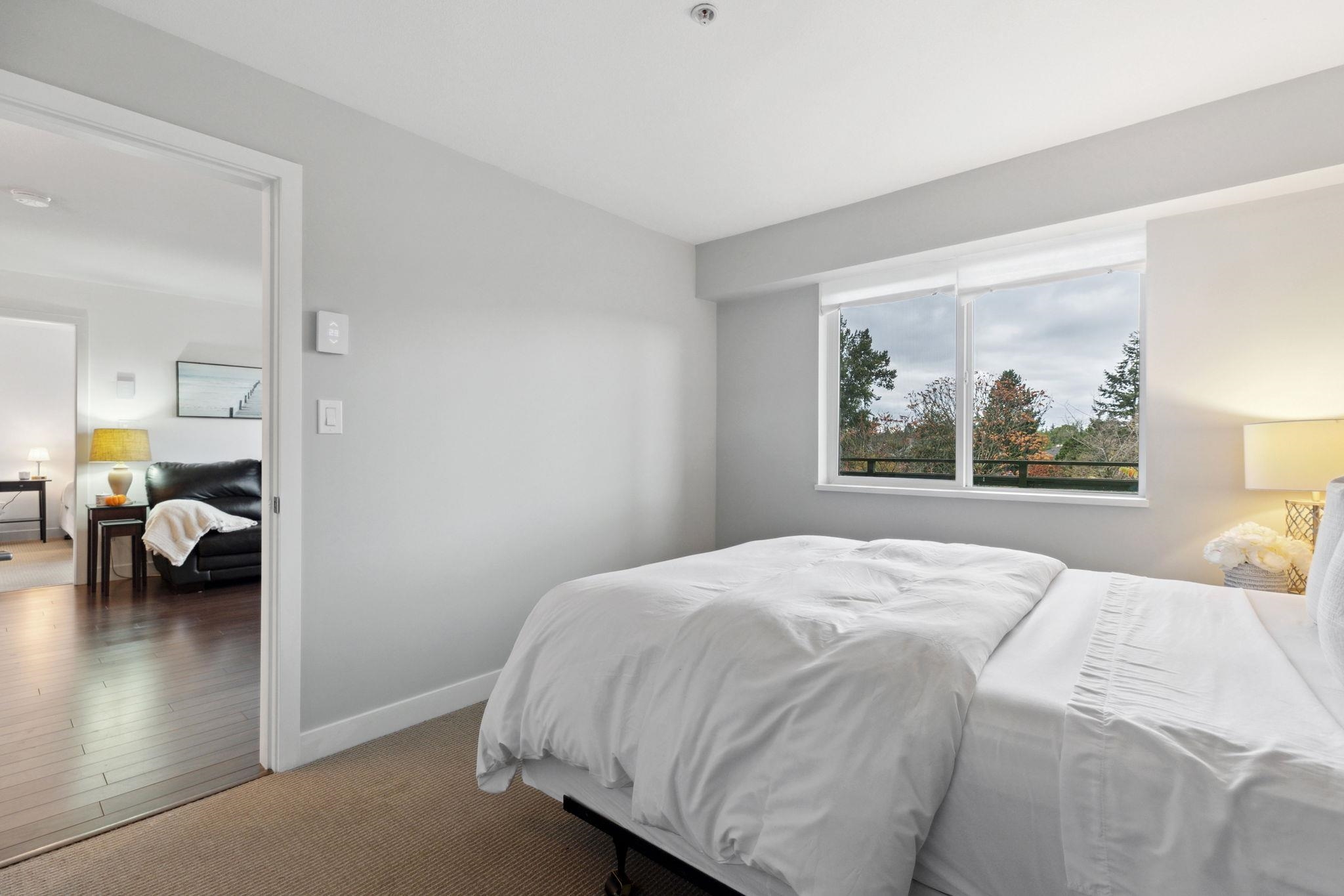 308 15765 CROYDON DRIVE, #308