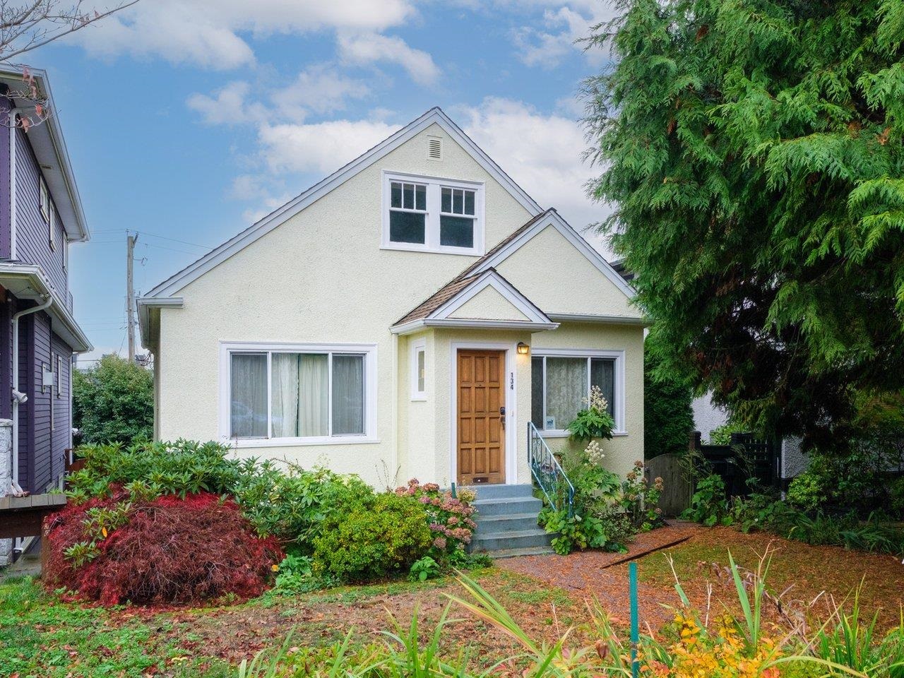 134 W 40TH AVENUE