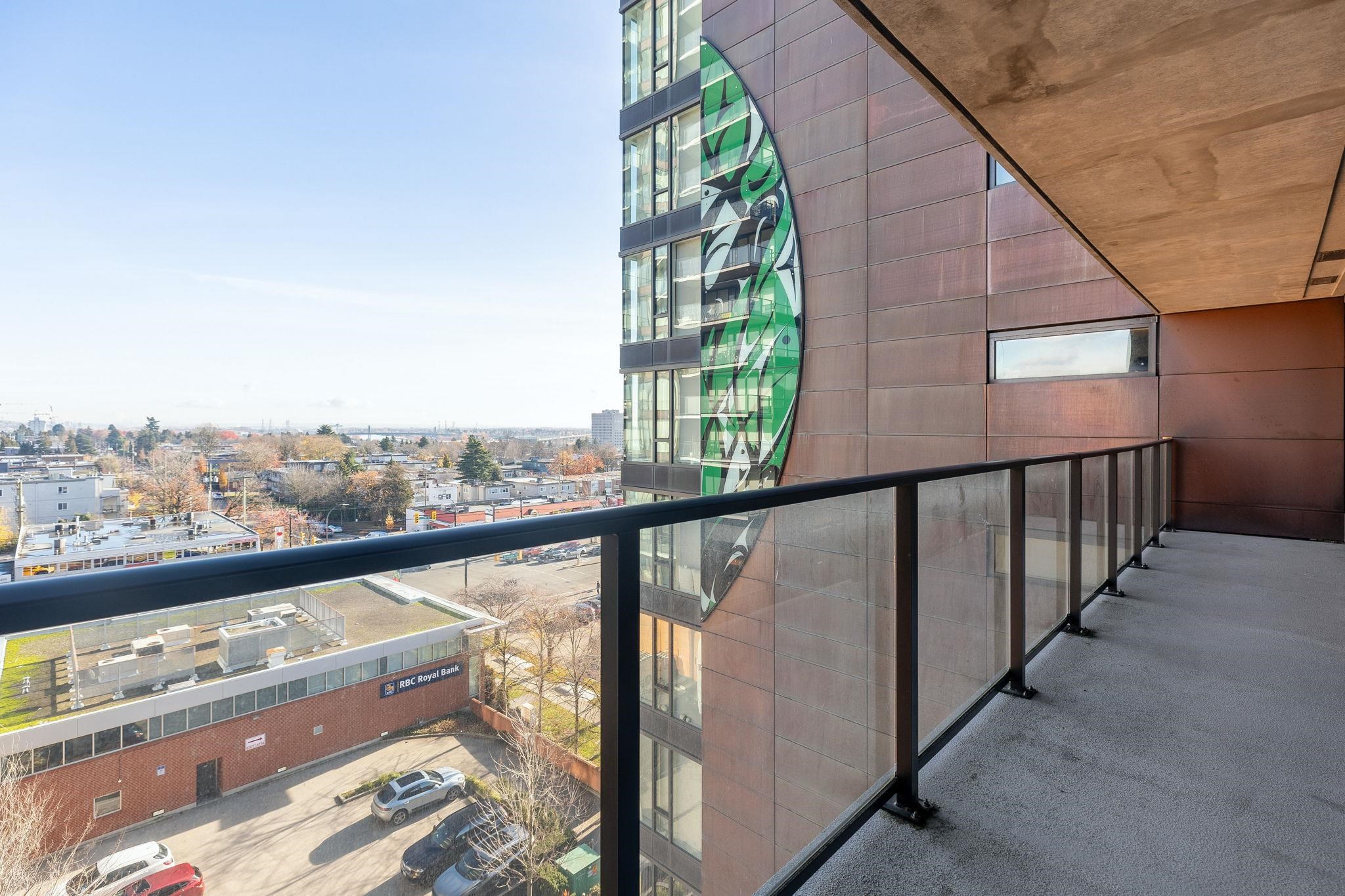 906 8588 CORNISH STREET, #906