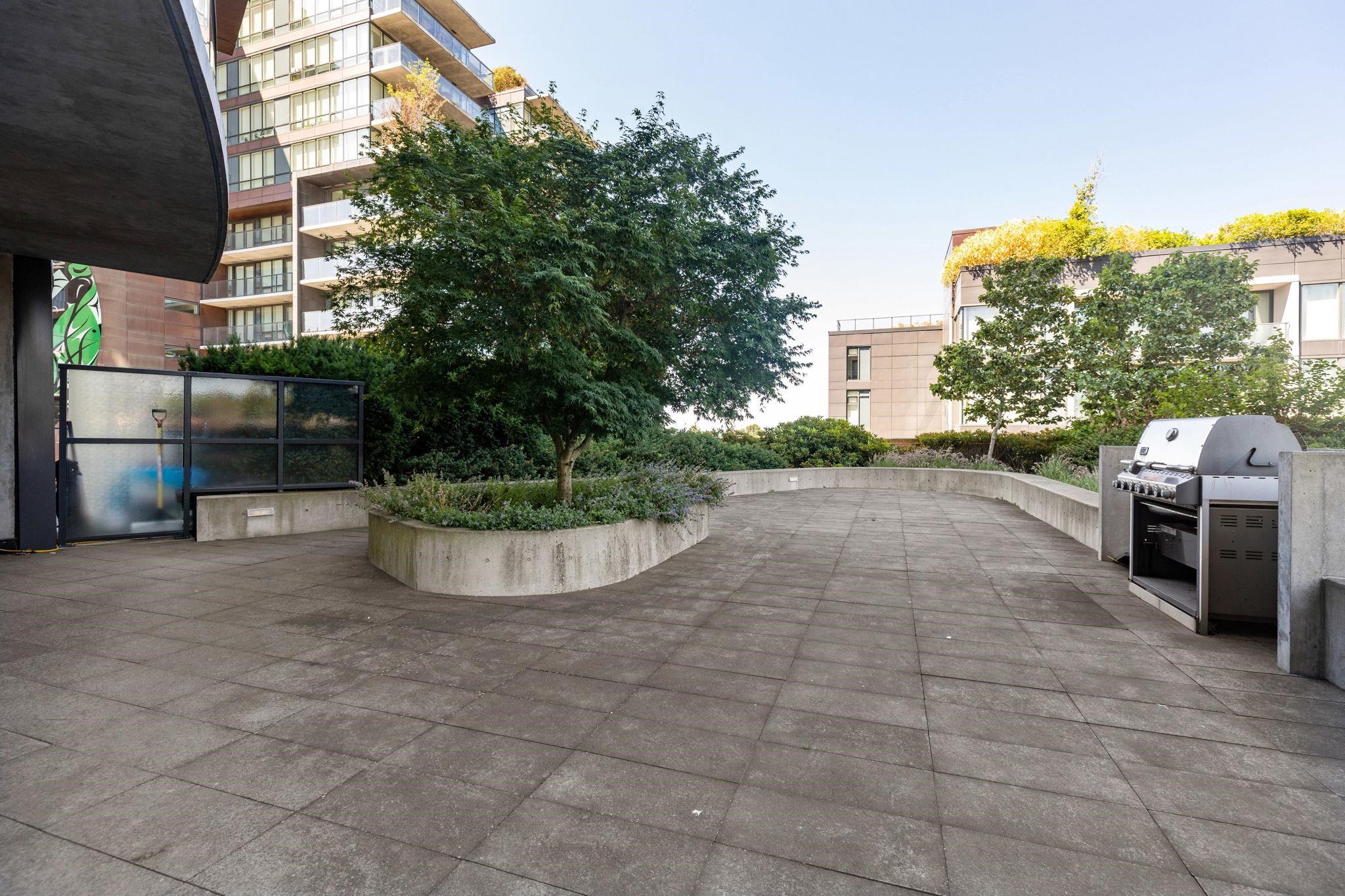 906 8588 CORNISH STREET, #906