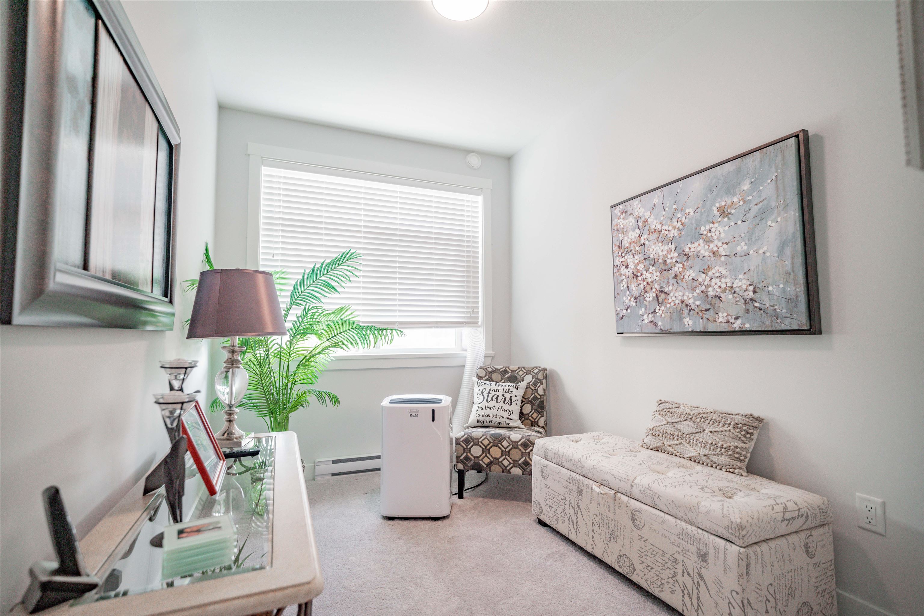 303 20696 EASTLEIGH CRESCENT, #303
