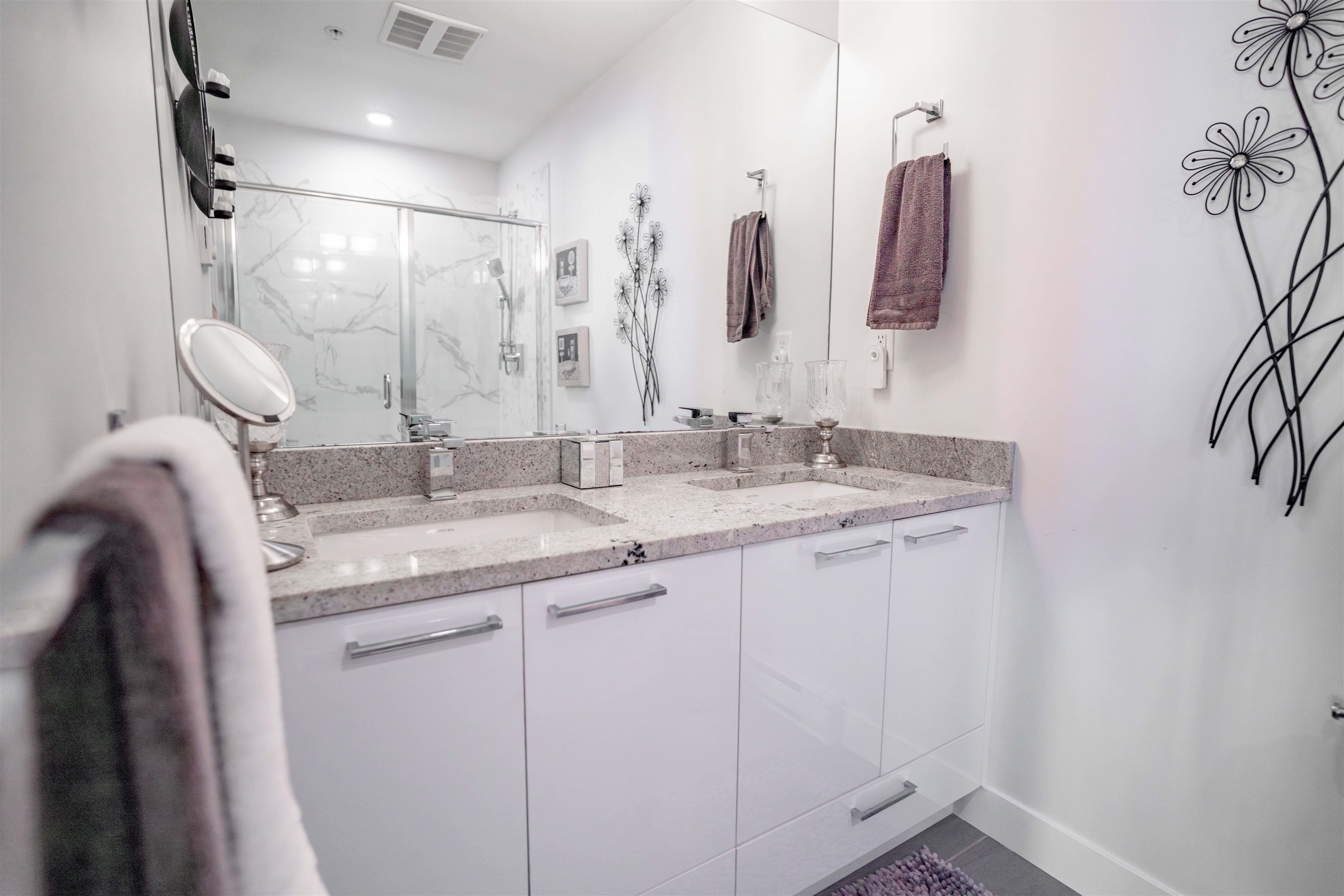 303 20696 EASTLEIGH CRESCENT, #303