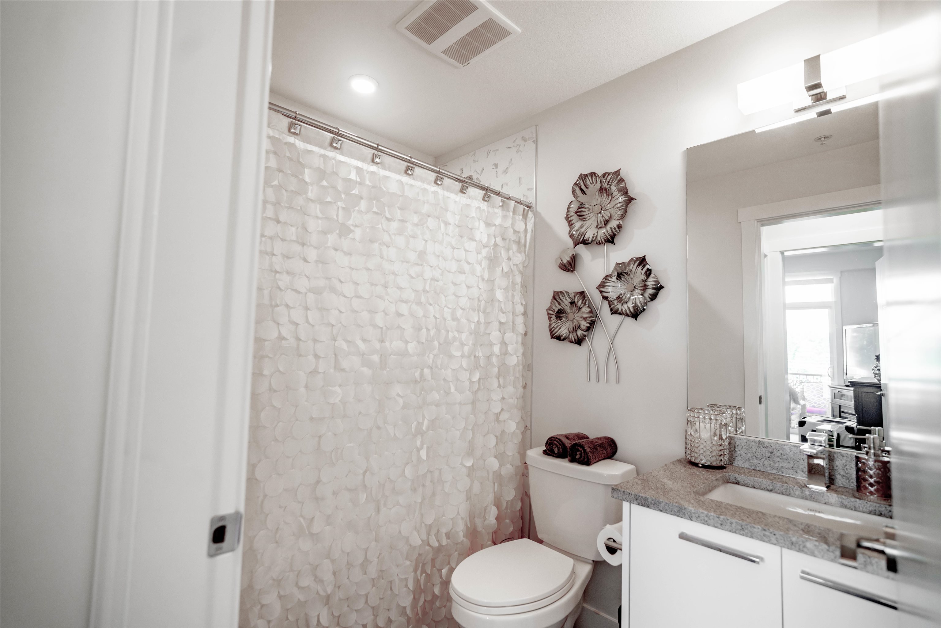 303 20696 EASTLEIGH CRESCENT, #303