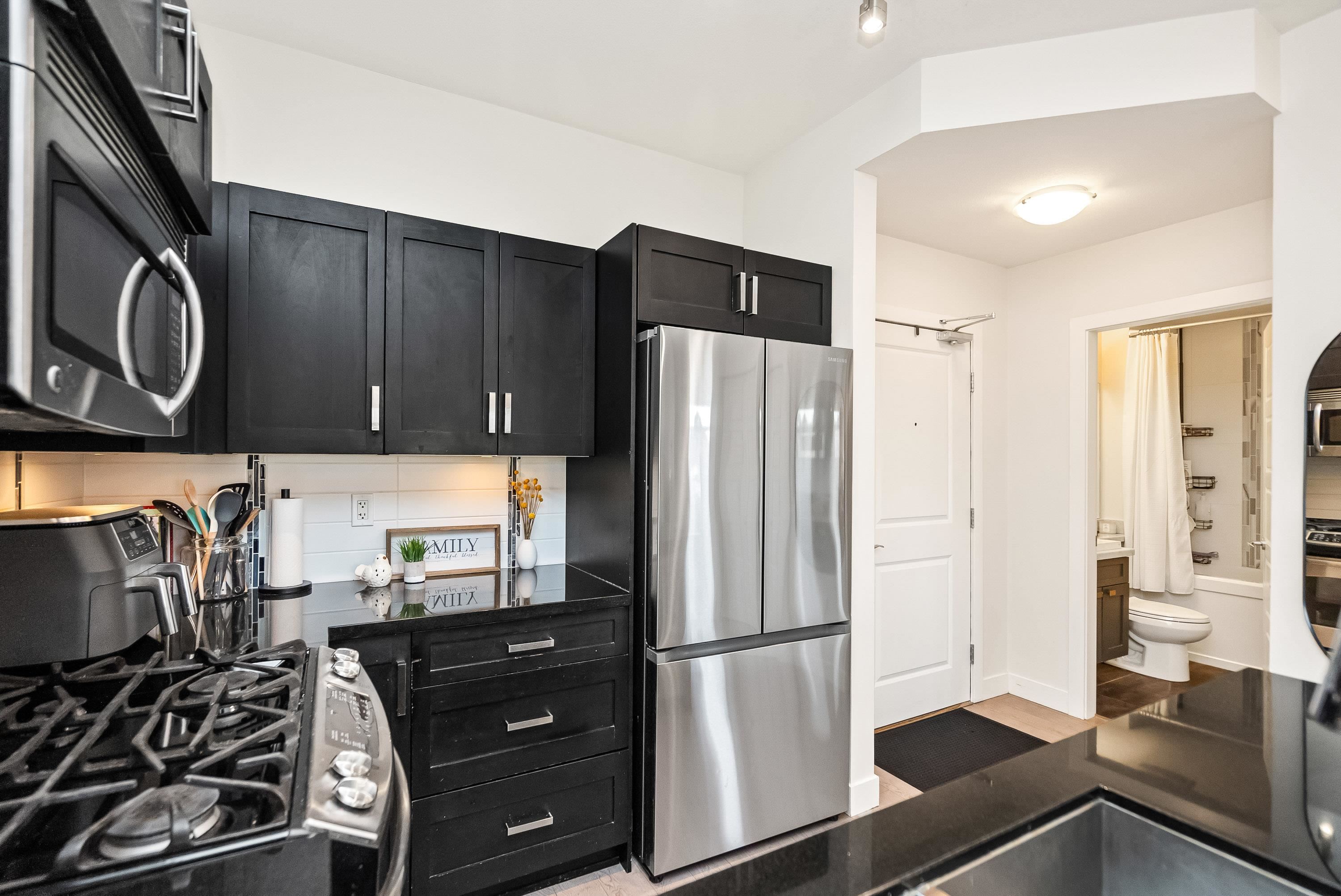 408 20062 FRASER HIGHWAY, #408