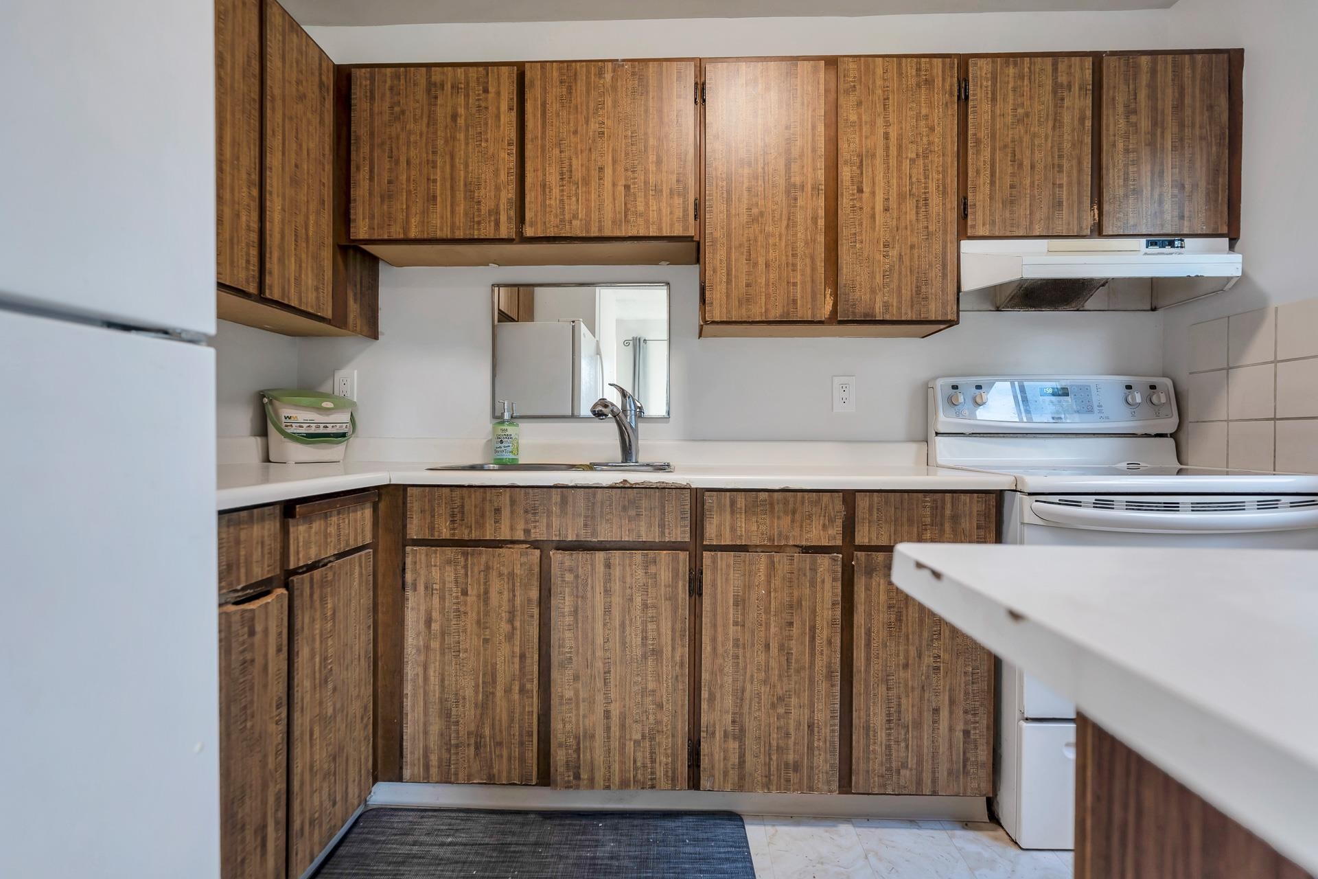 77 2905 NORMAN AVENUE, #77