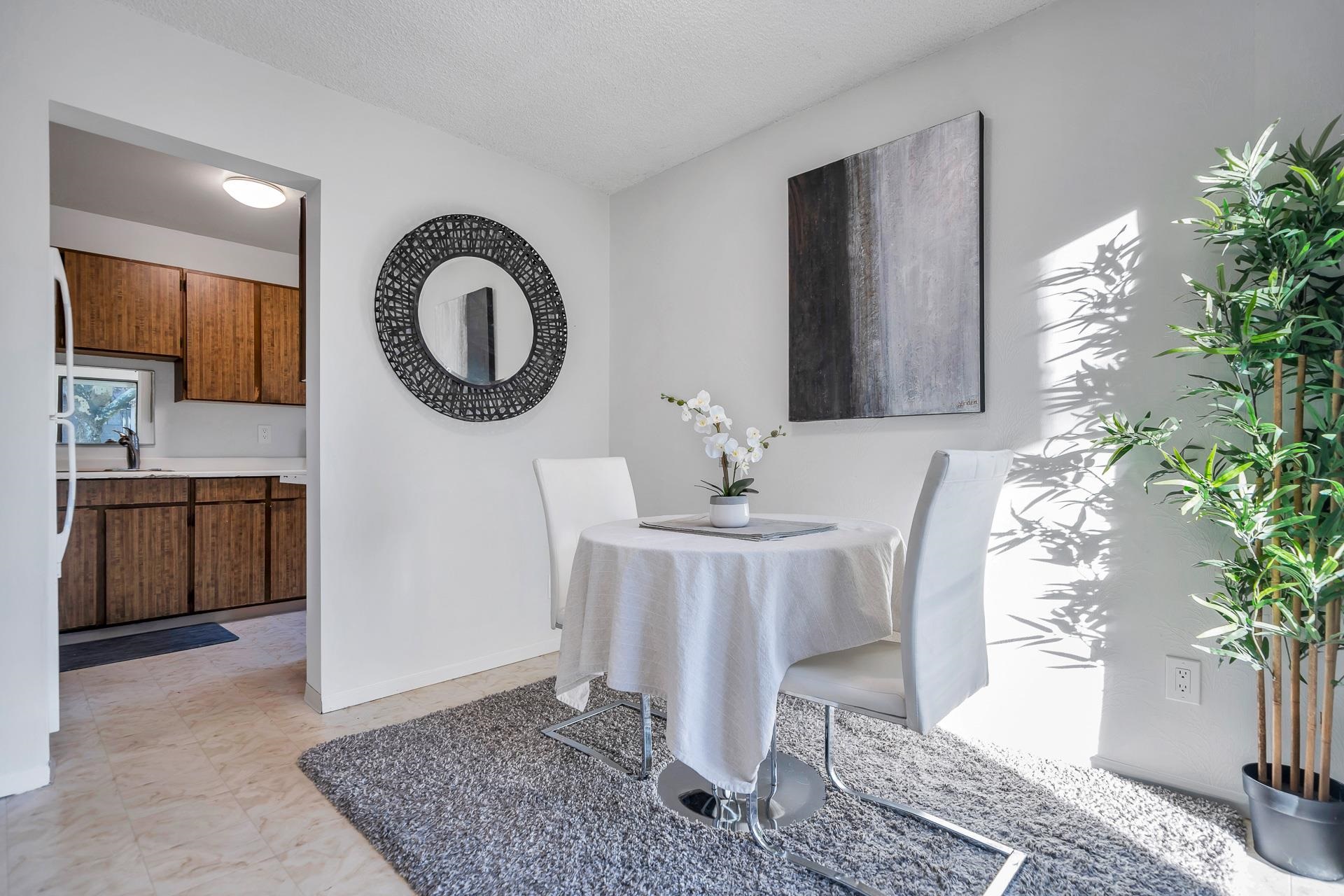 77 2905 NORMAN AVENUE, #77