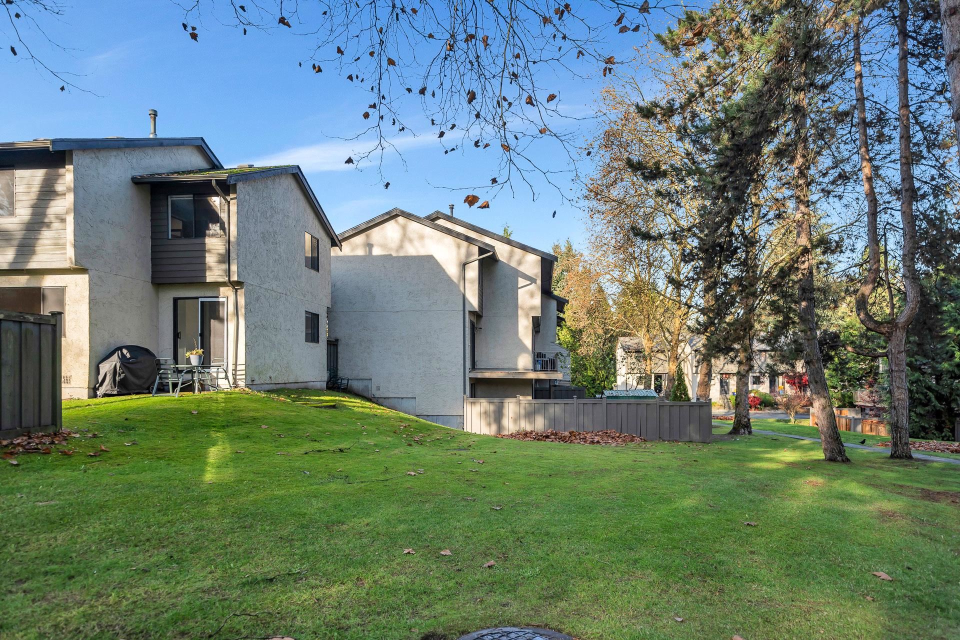 77 2905 NORMAN AVENUE, #77