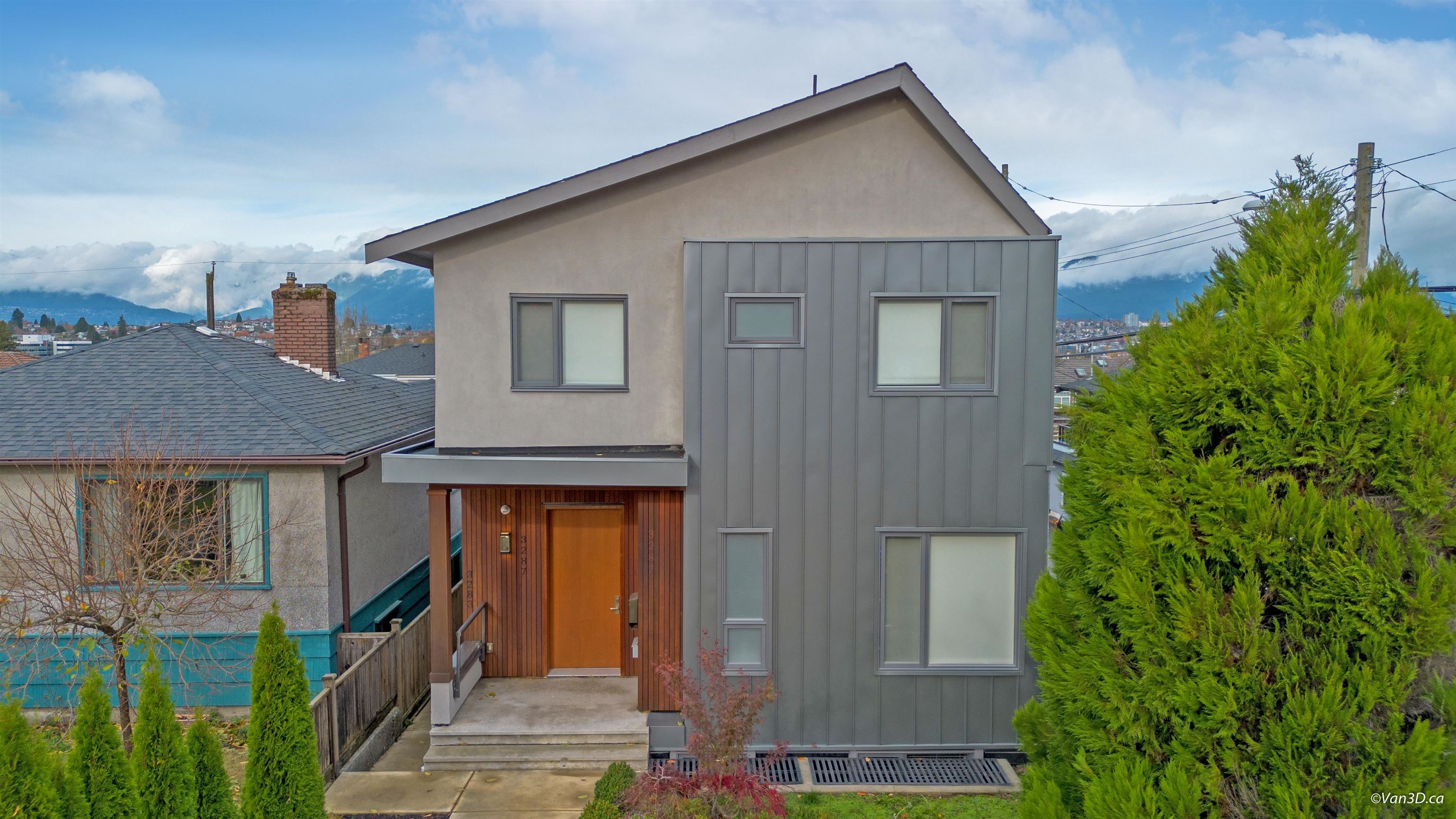 3287 E 18TH AVENUE