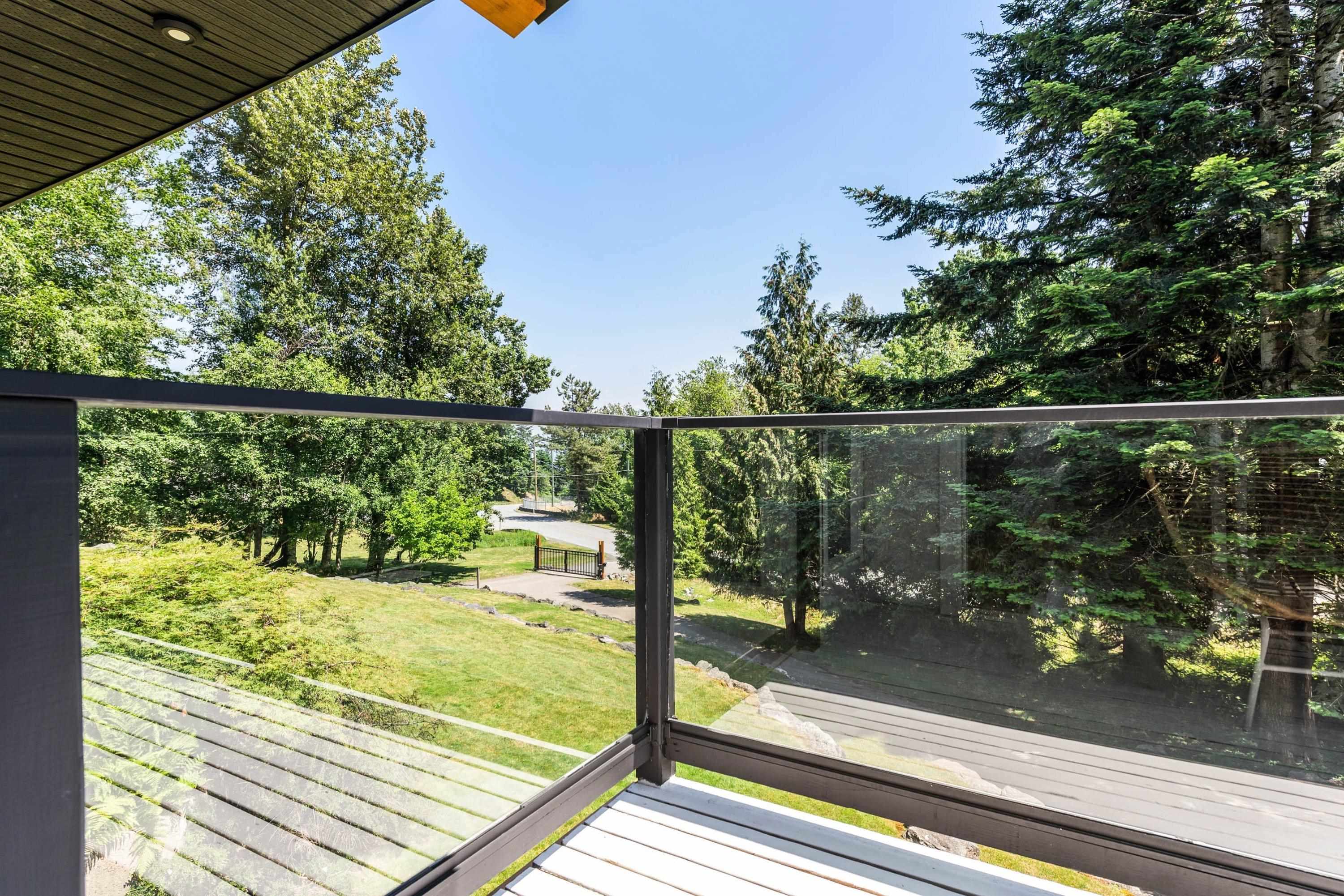 8565 GRAND VIEW DRIVE