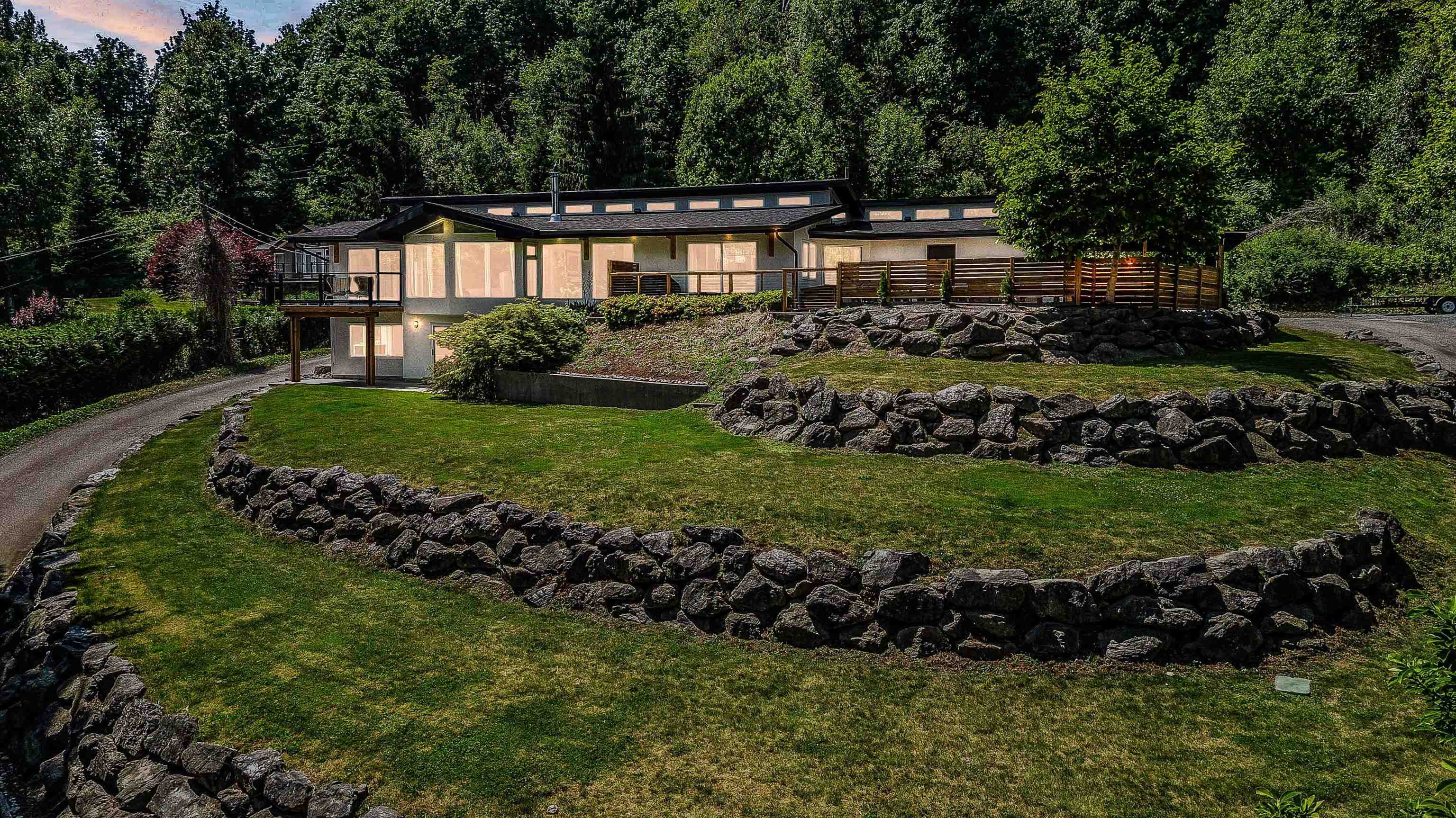 8565 GRAND VIEW DRIVE