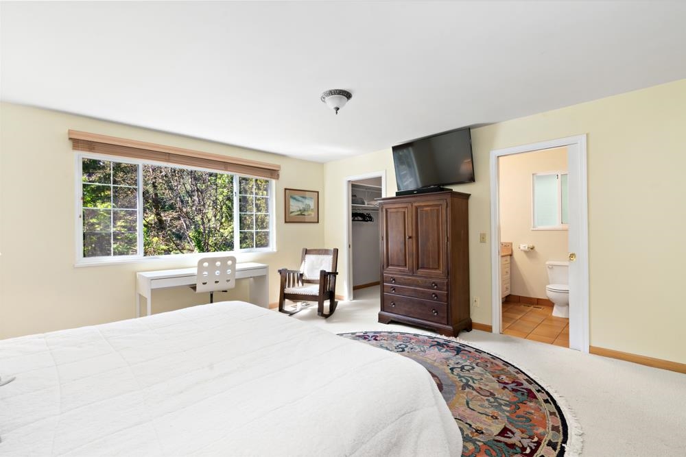 5707 BLUEBELL DRIVE
