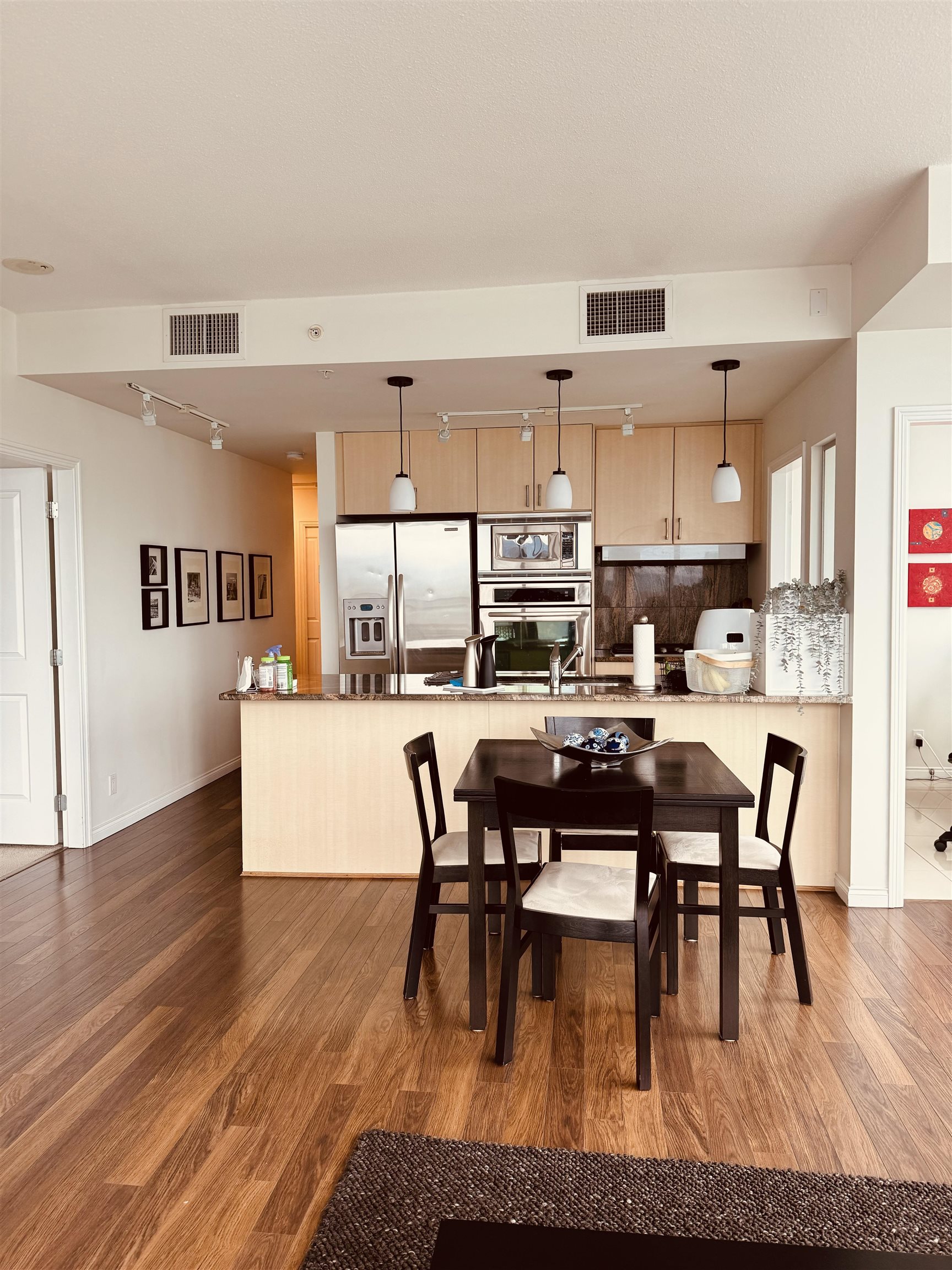 3102 1211 MELVILLE STREET, #3102