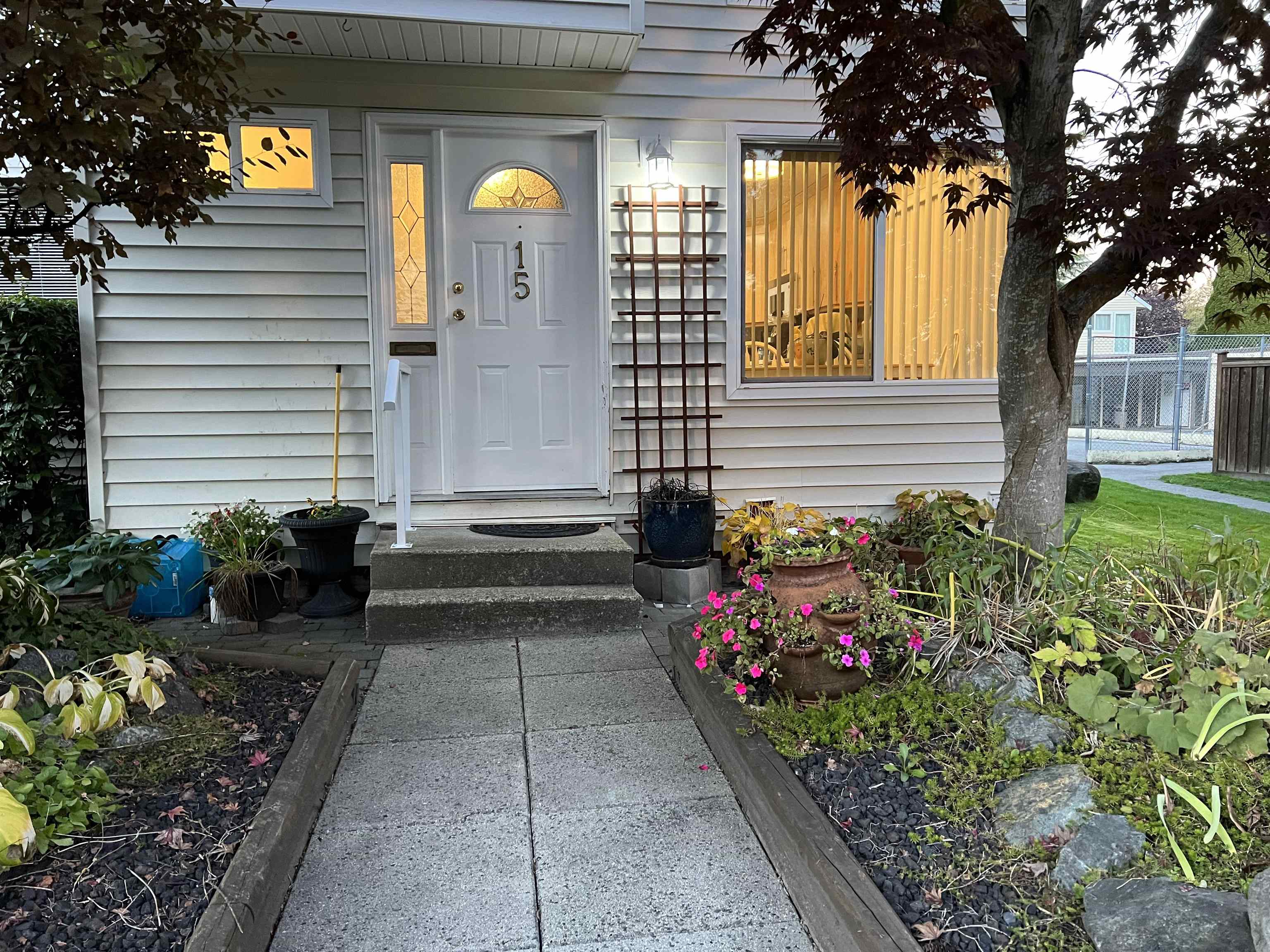 15 9342 128 STREET, #15