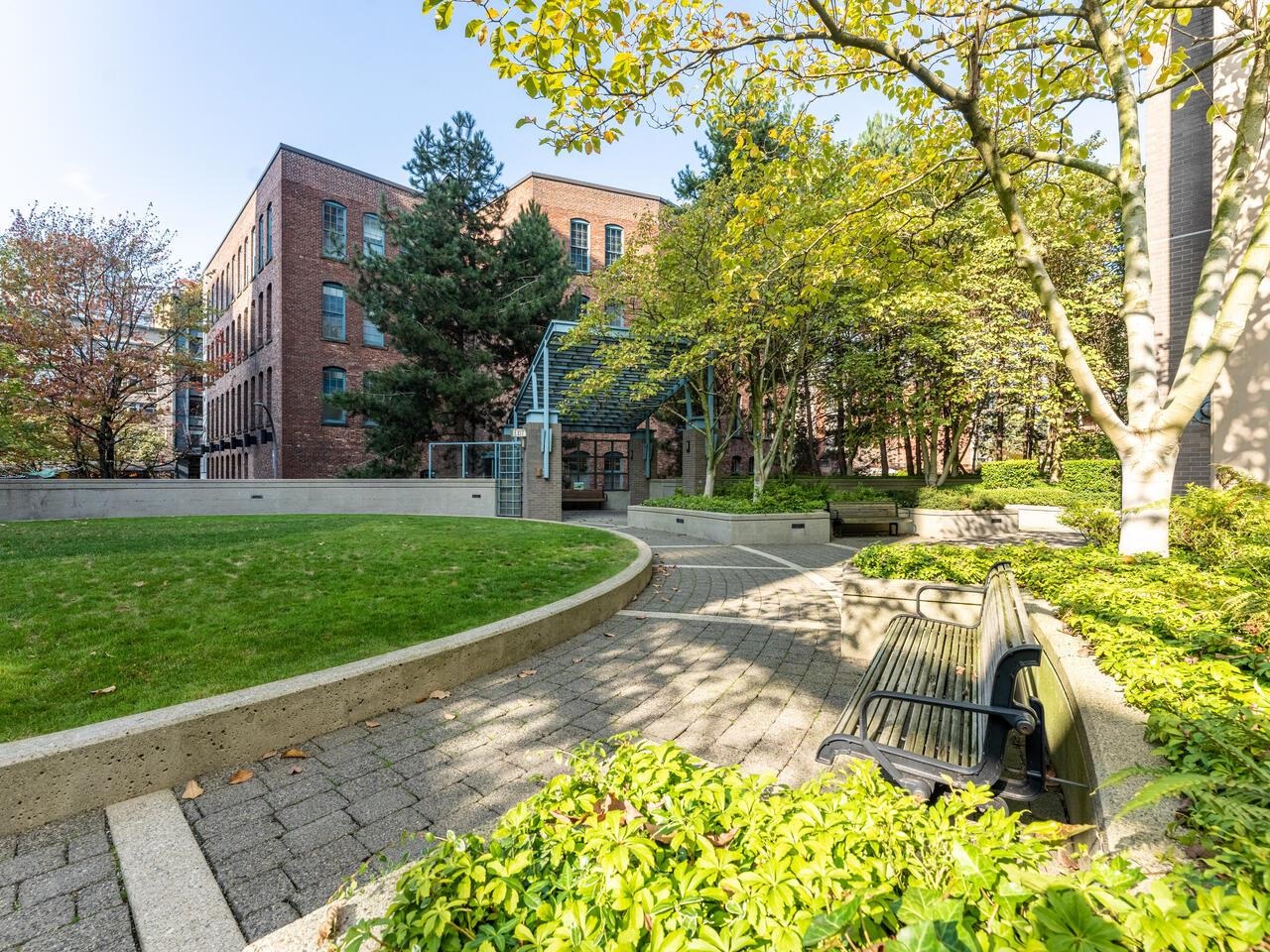 205 283 DAVIE STREET, #205