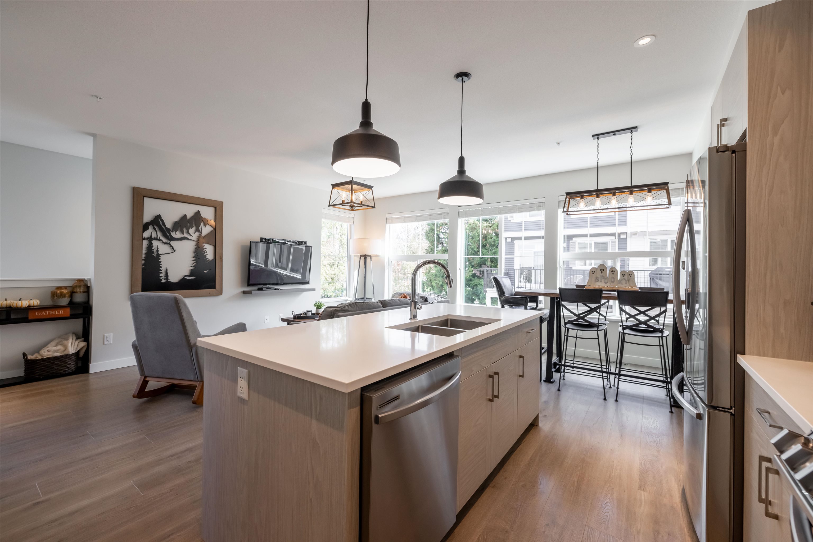 75 8371 202B STREET, #75