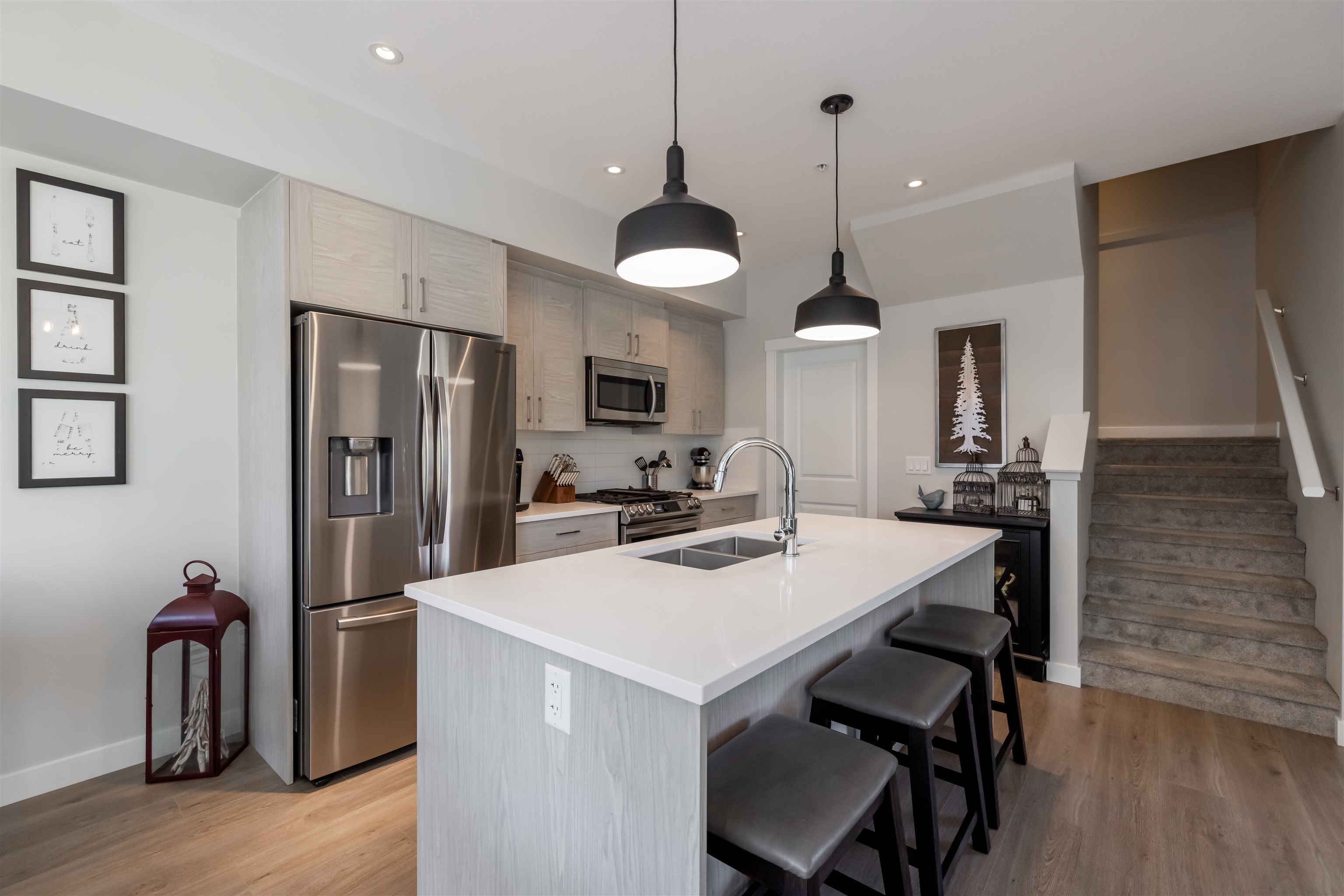 75 8371 202B STREET, #75