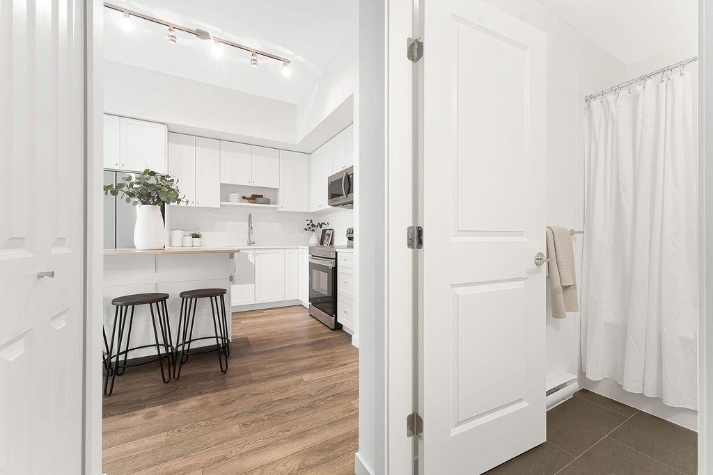 613 15858 FRASER HIGHWAY, #613