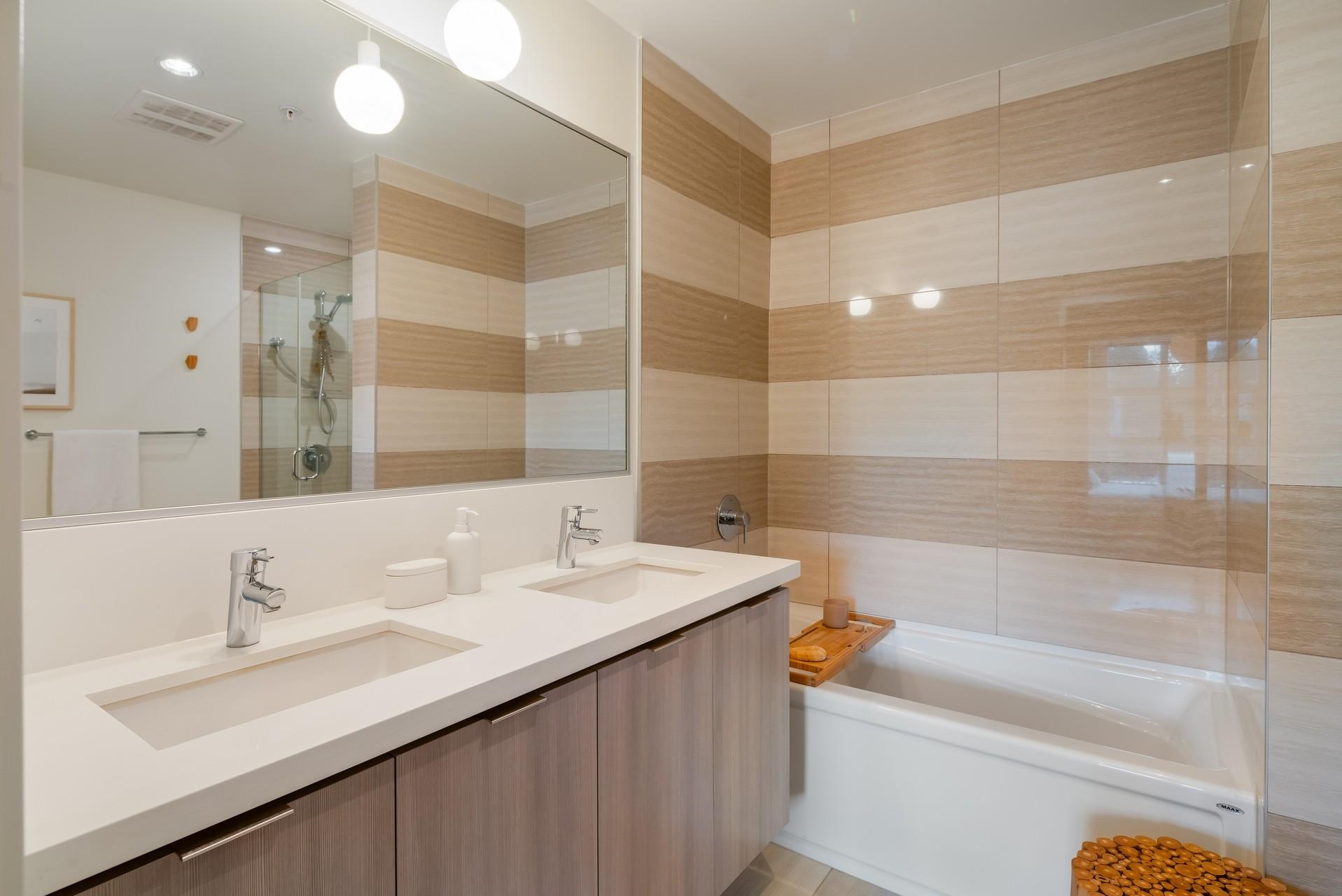 202 3602 ALDERCREST DRIVE, #202