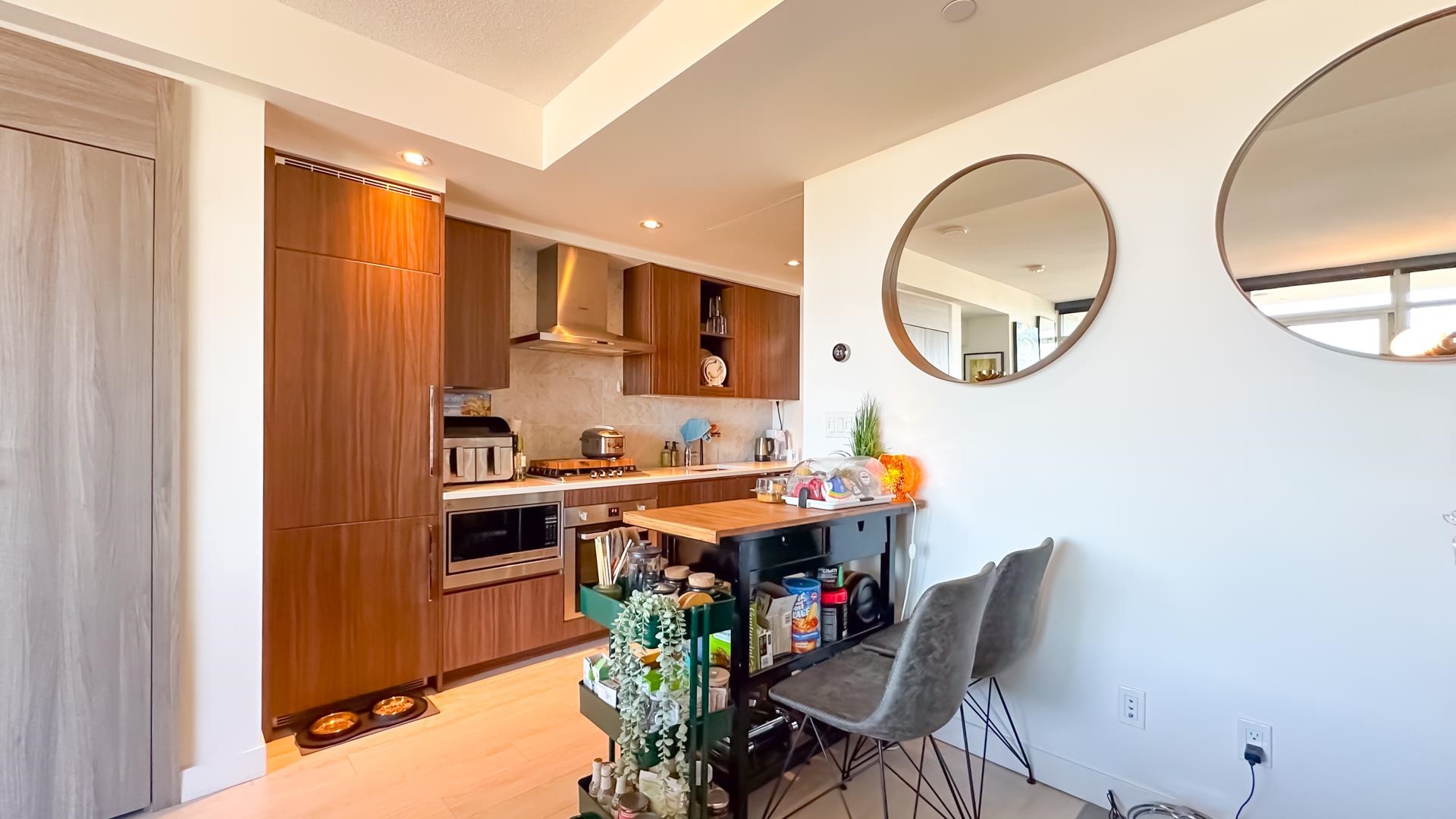 2605 4720 LOUGHEED HIGHWAY, #2605