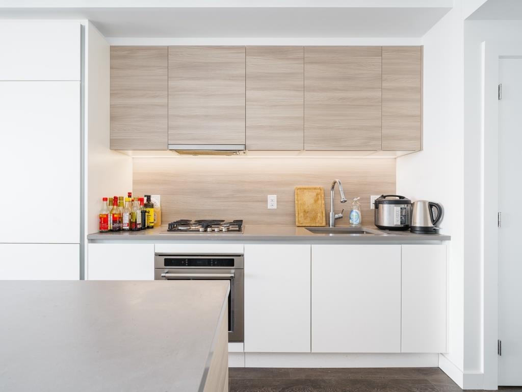 1701 657 WHITING WAY, #1701