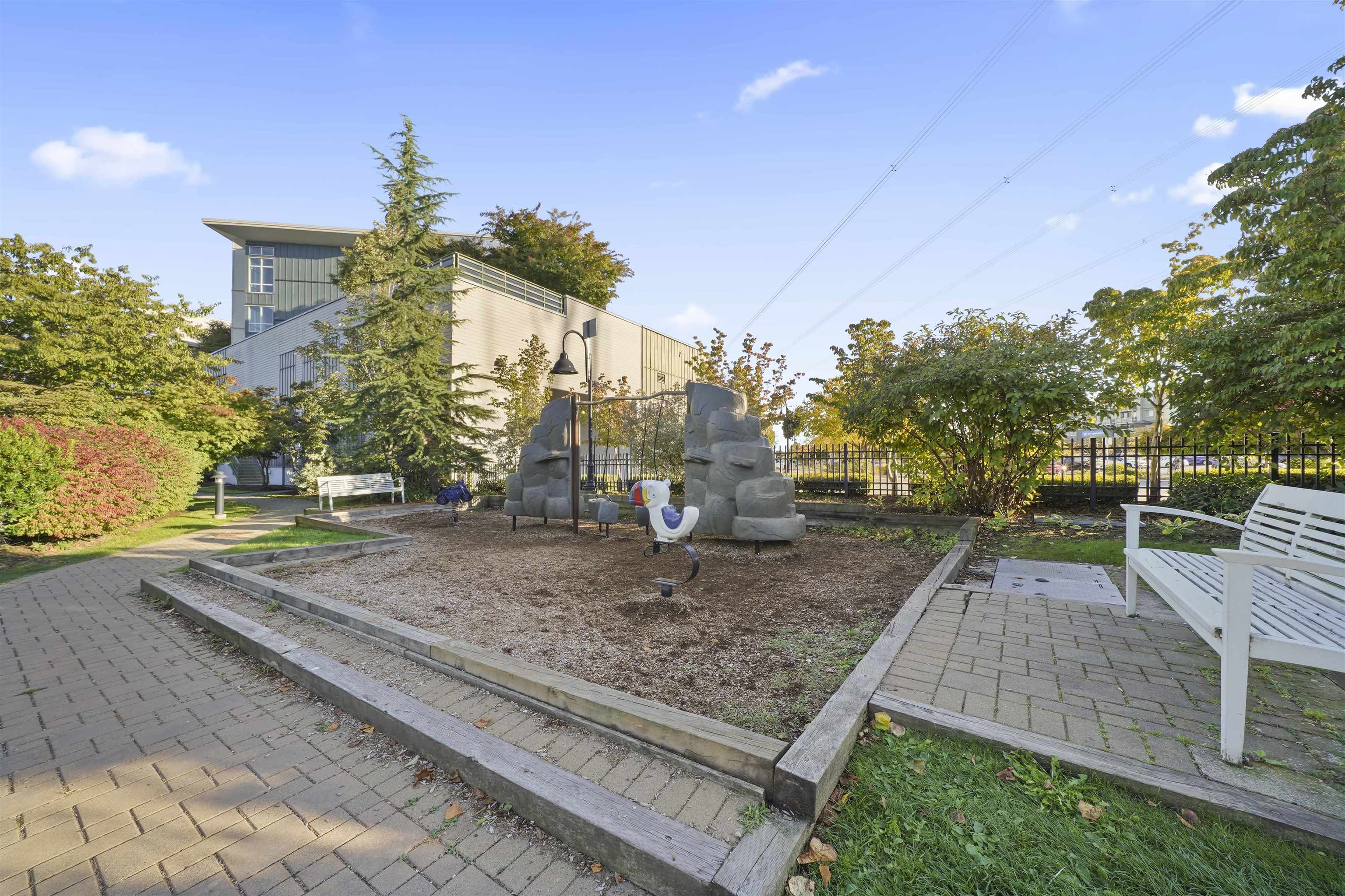 89 15833 26 AVENUE, #89